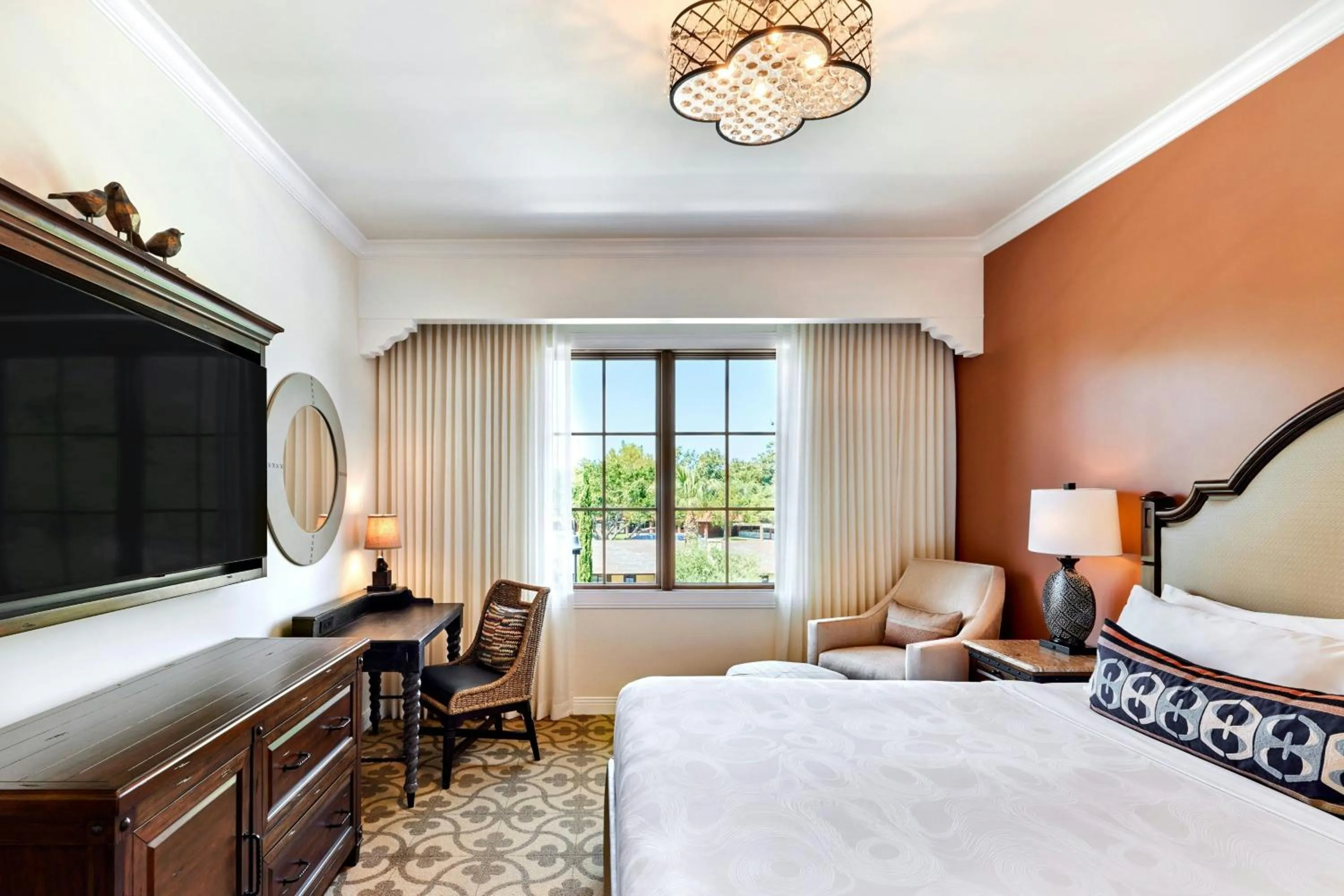 Guest Room, 1 King in Inn at the Mission San Juan Capistrano, Autograph Collection