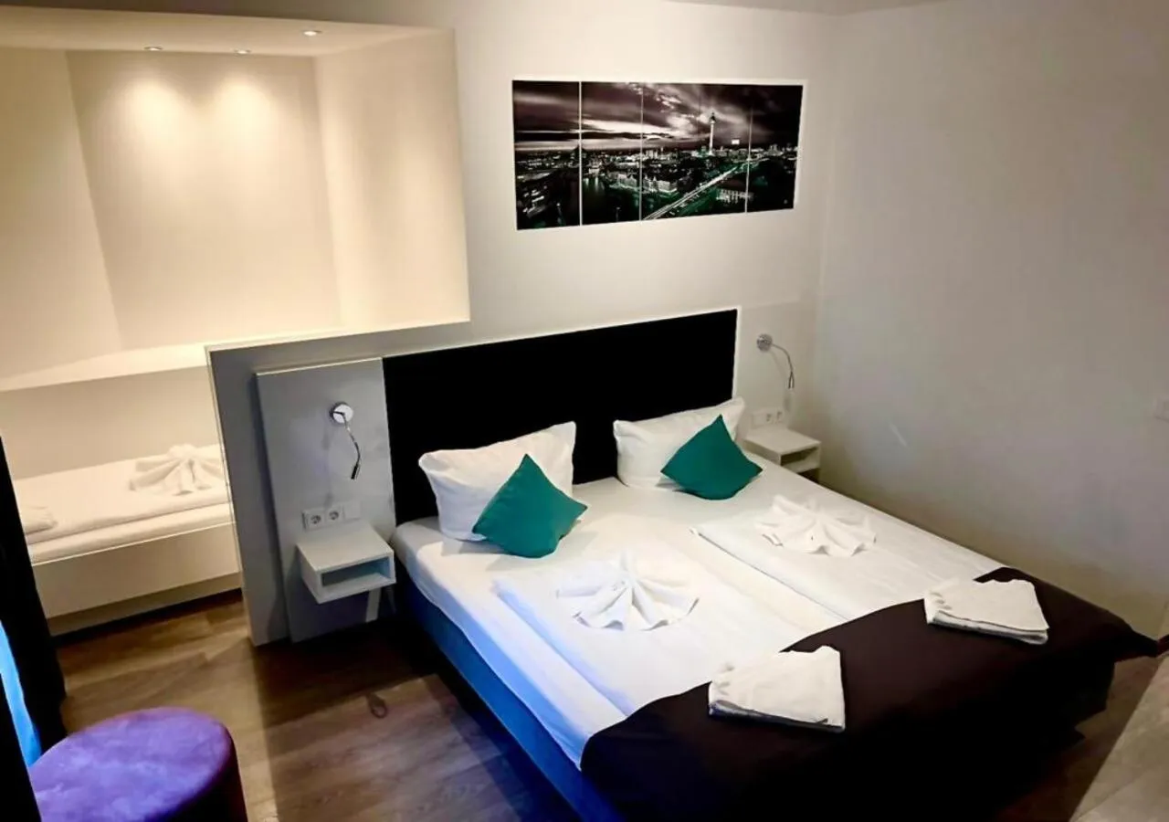 Triple Room - single occupancy in ALFA Hotel