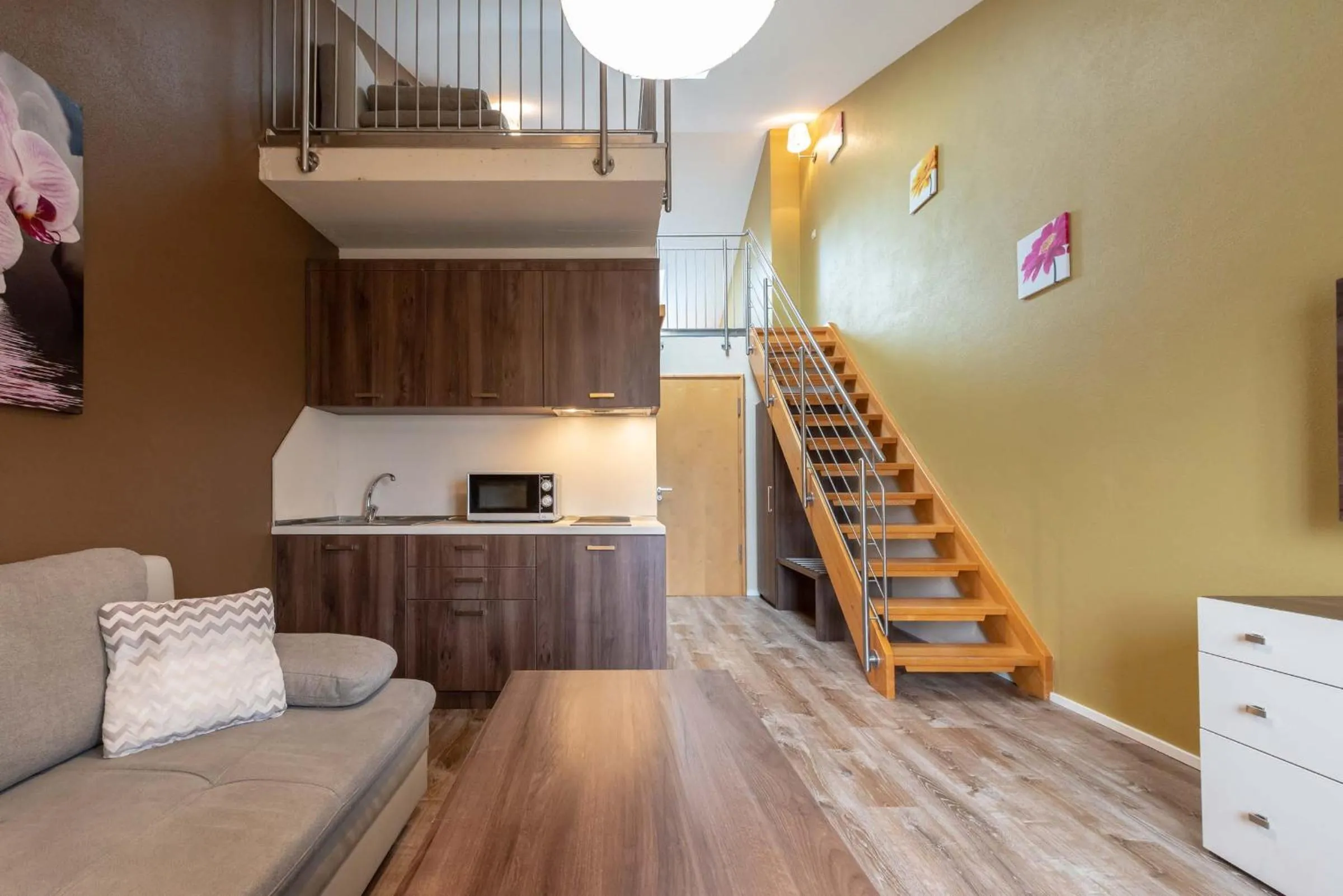 Duplex Apartment in Empress Boutique Hotel