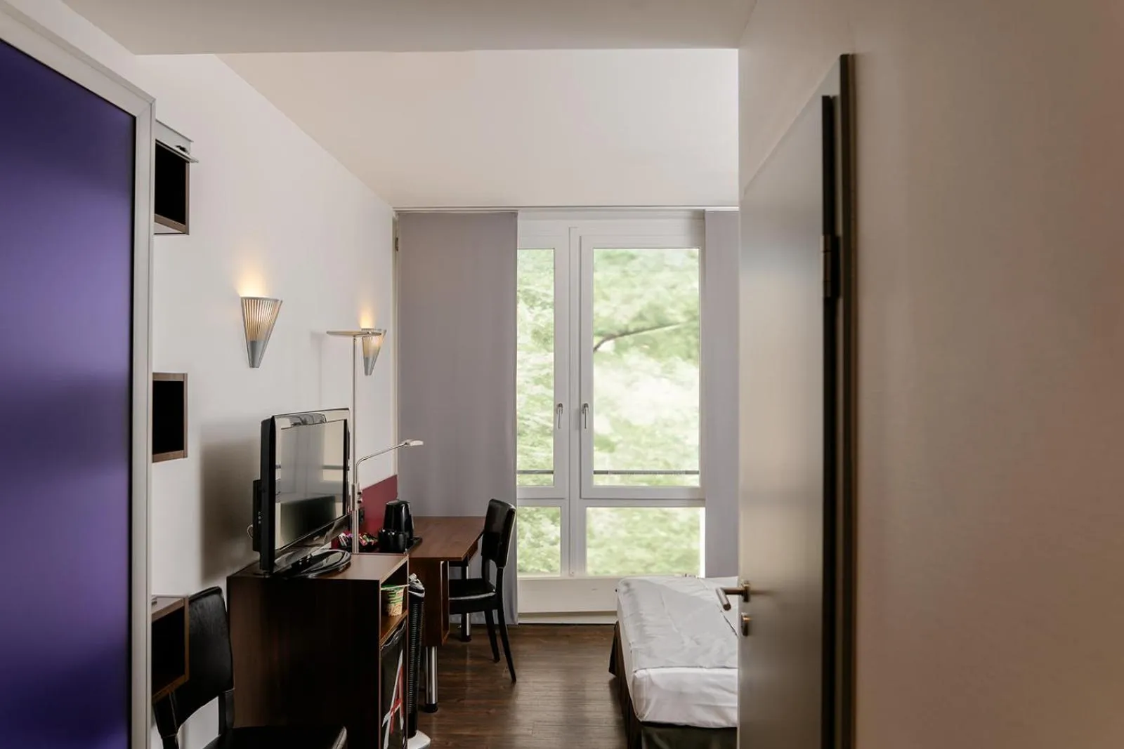 Comfort Single Room - single occupancy in Auszeit Hotel Düsseldorf - das Frühstückshotel