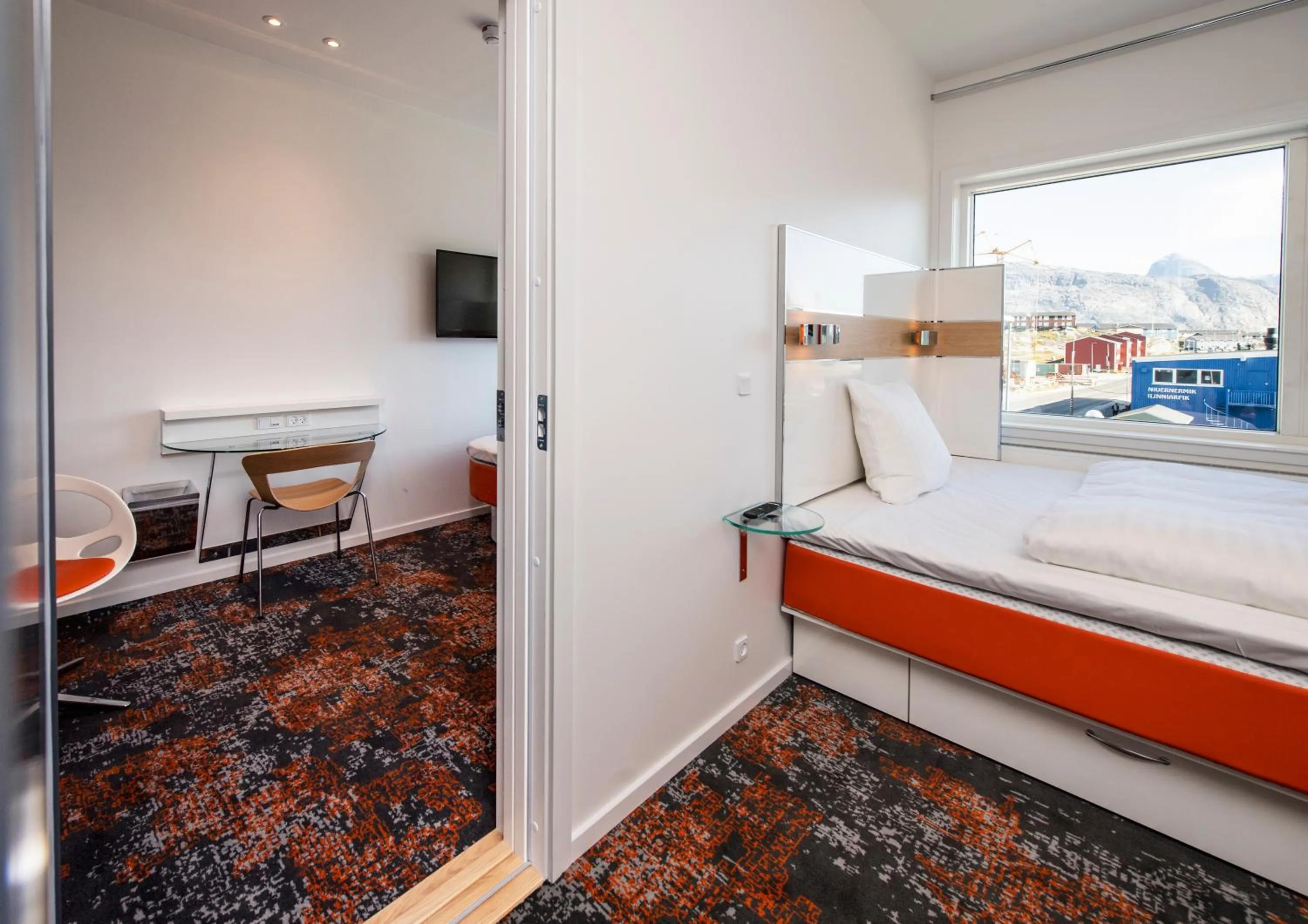 Standard Quadruple Room in HHE Express