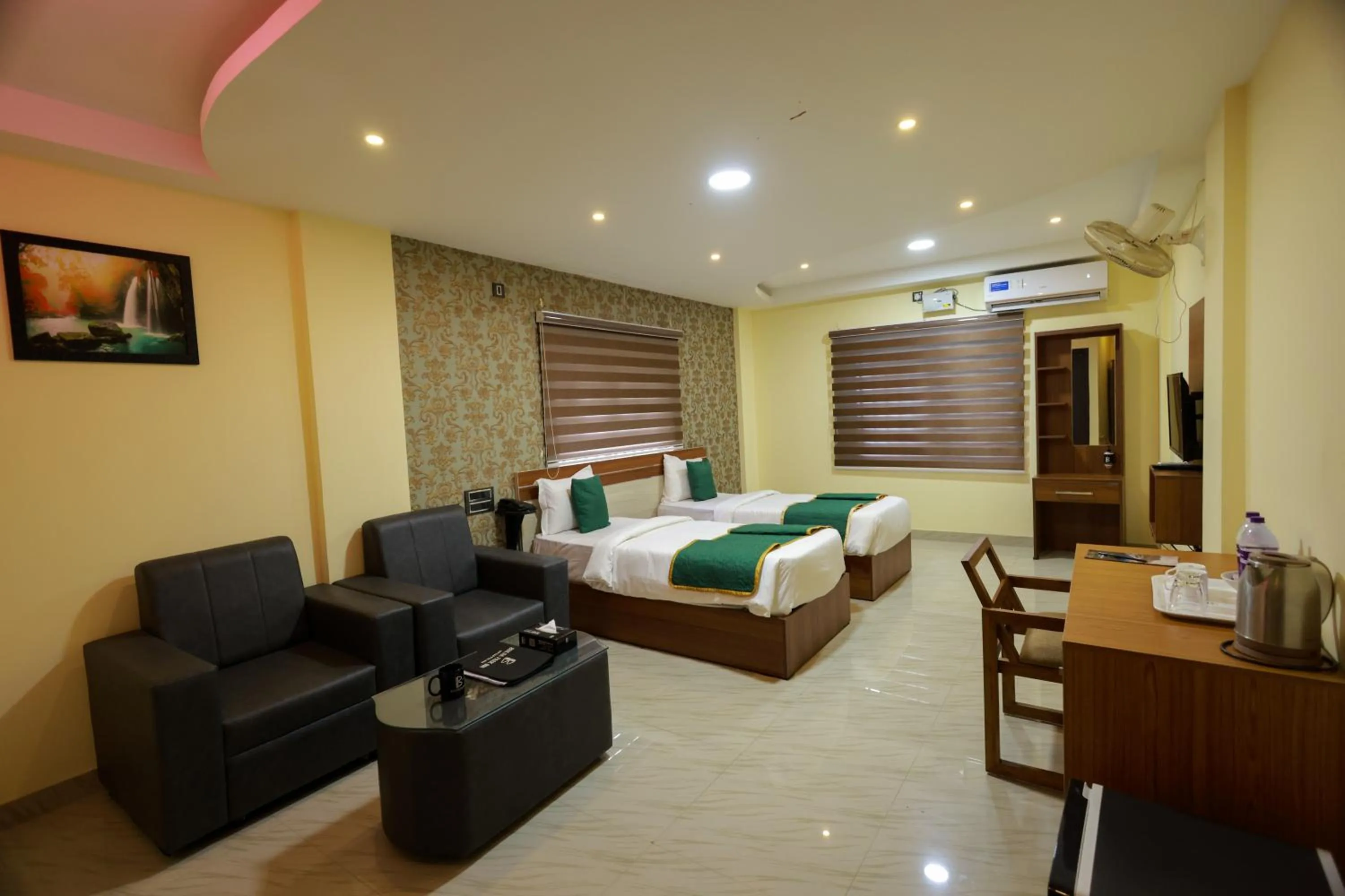 Standard Twin Room in Builda Park inn