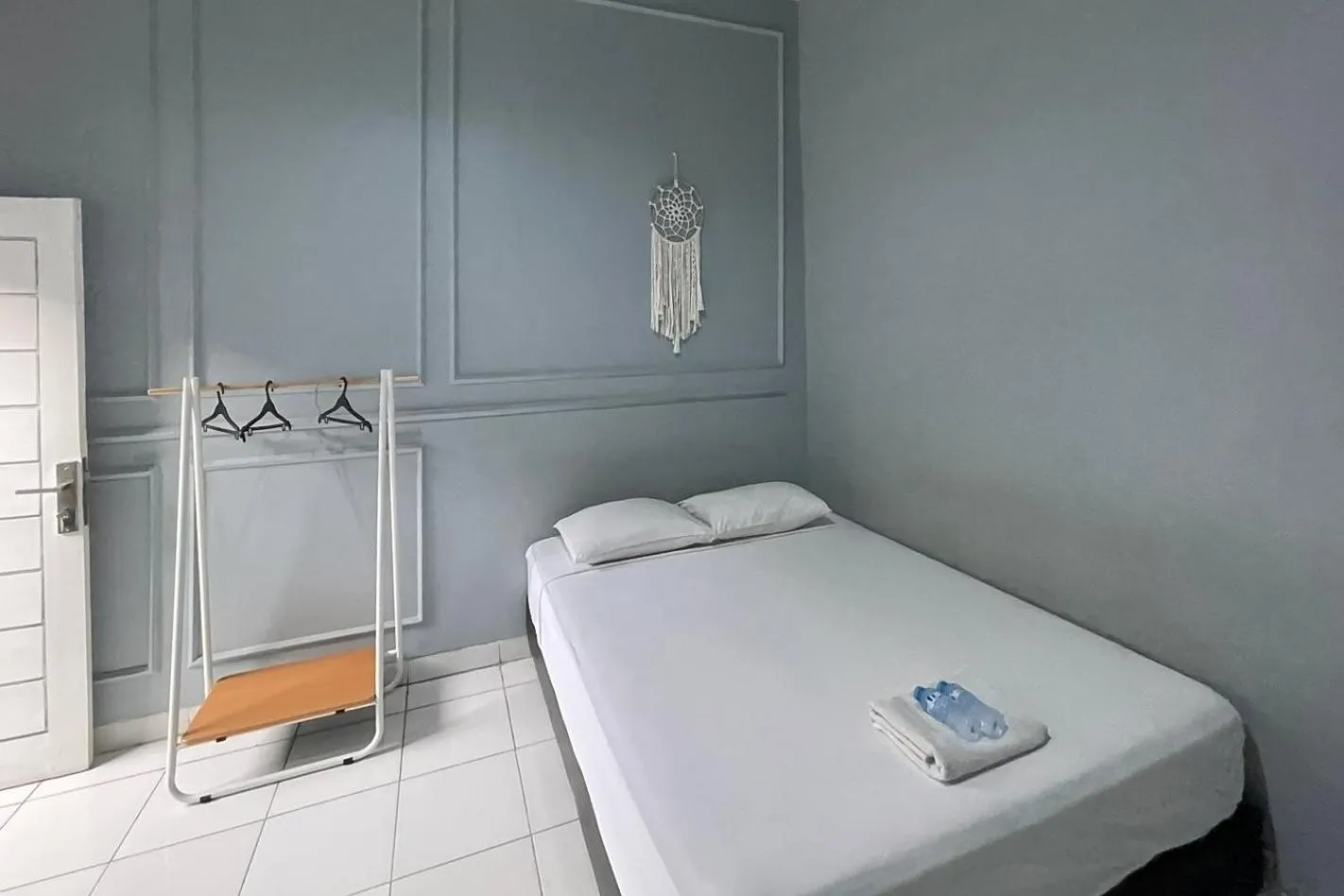 Standard Double Room in Andung Residence Lampung RedPartner