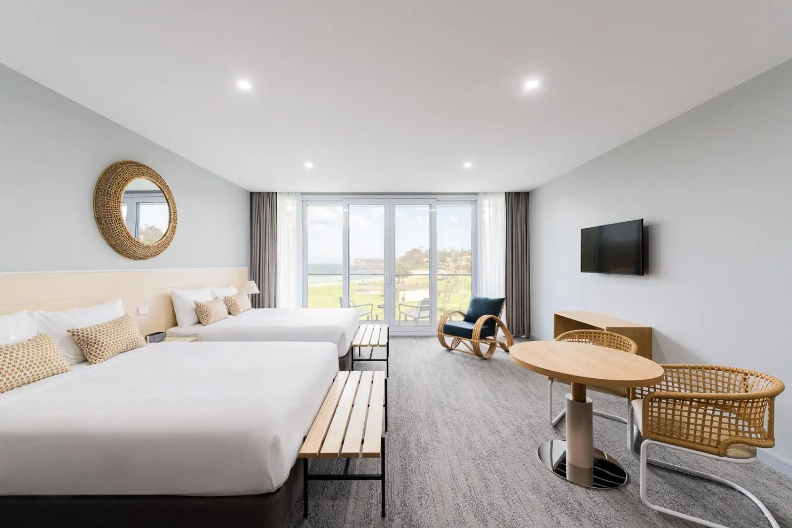 Twin Room with Sea View in Abode Malua Bay