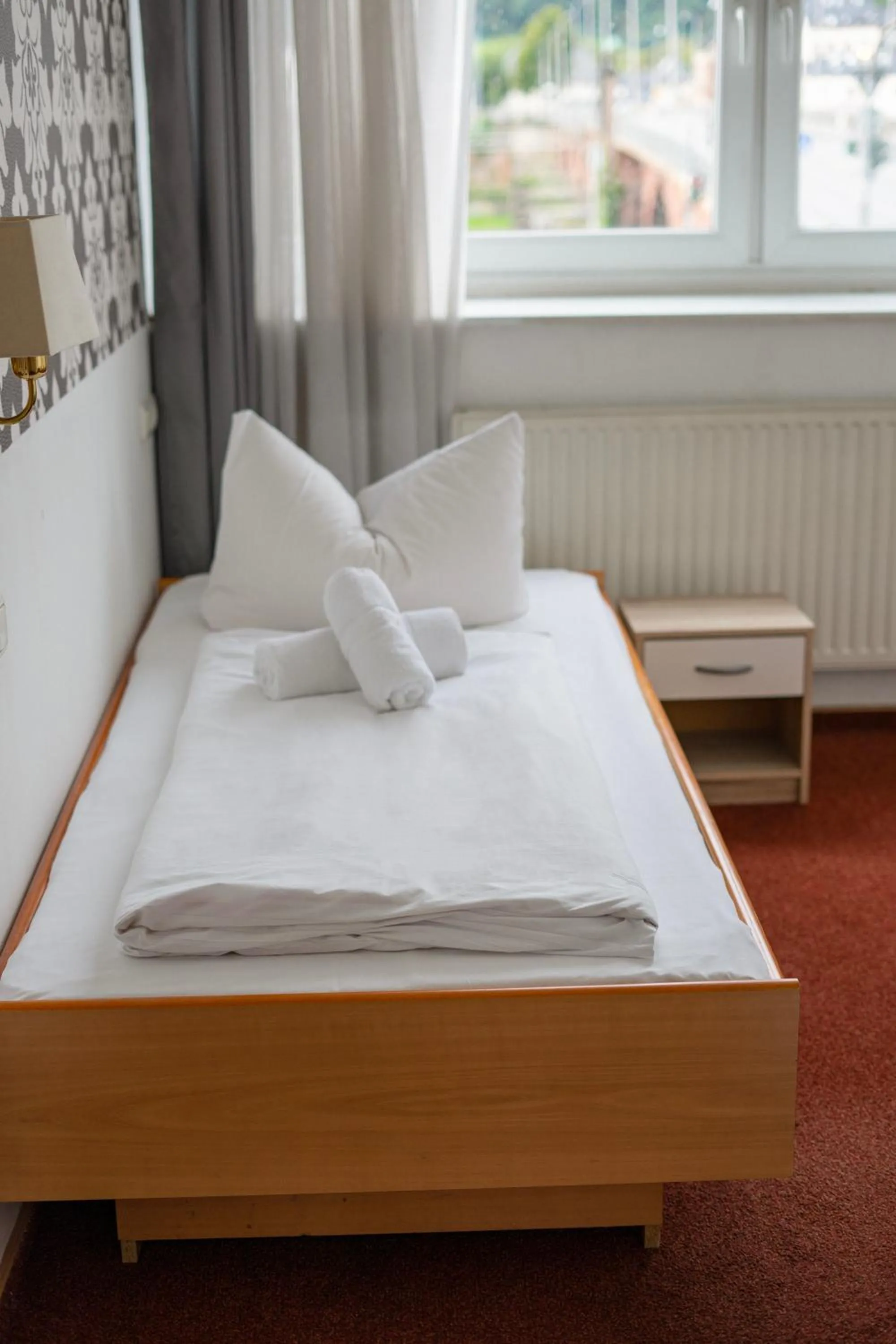 Single Room in Self-Check-In Hotel Constantin