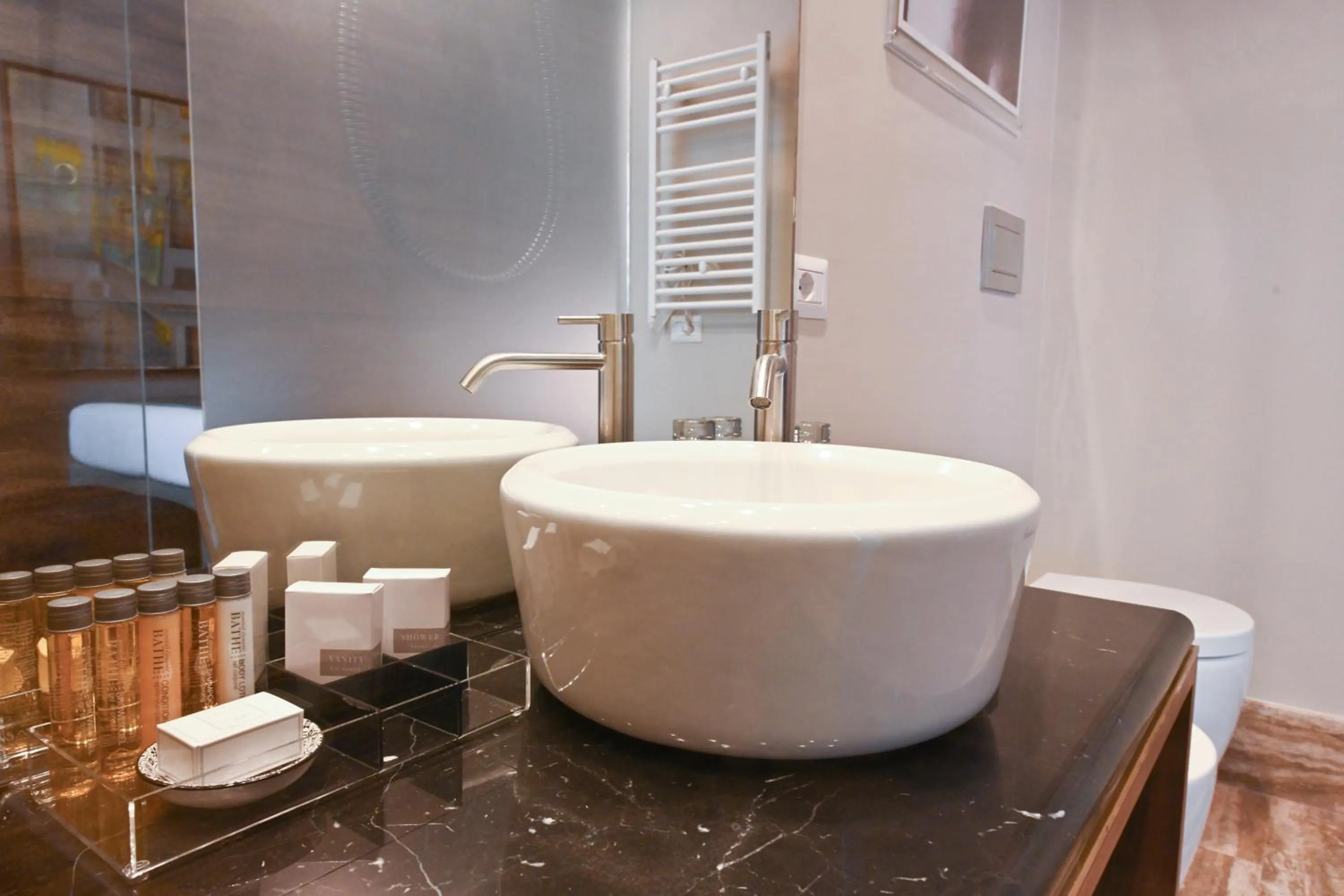 Double Room in Ada Home