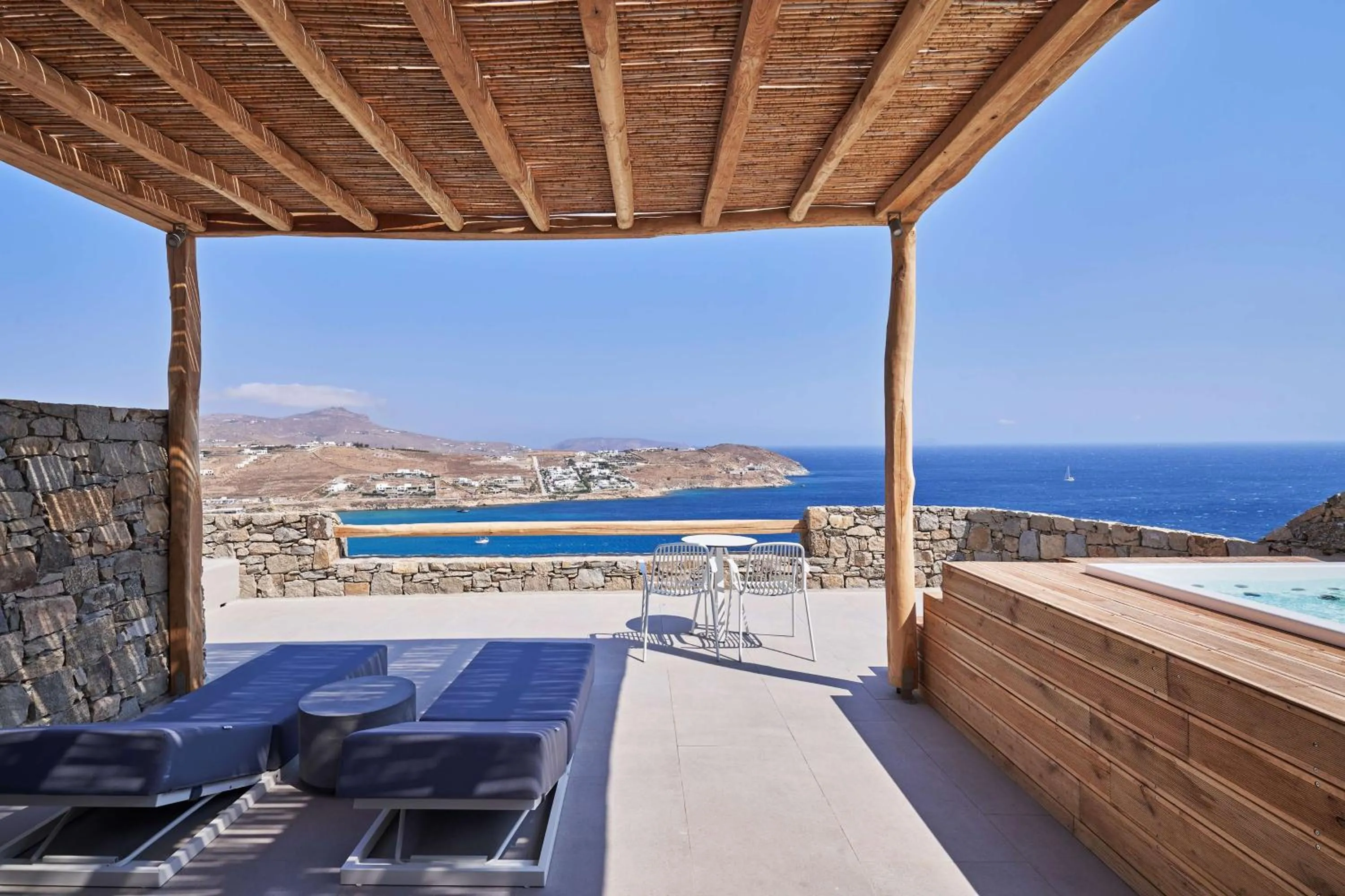 Honeymoon Suite with Jet Tub – Sea View in Radisson Blu Euphoria Resort, Mykonos