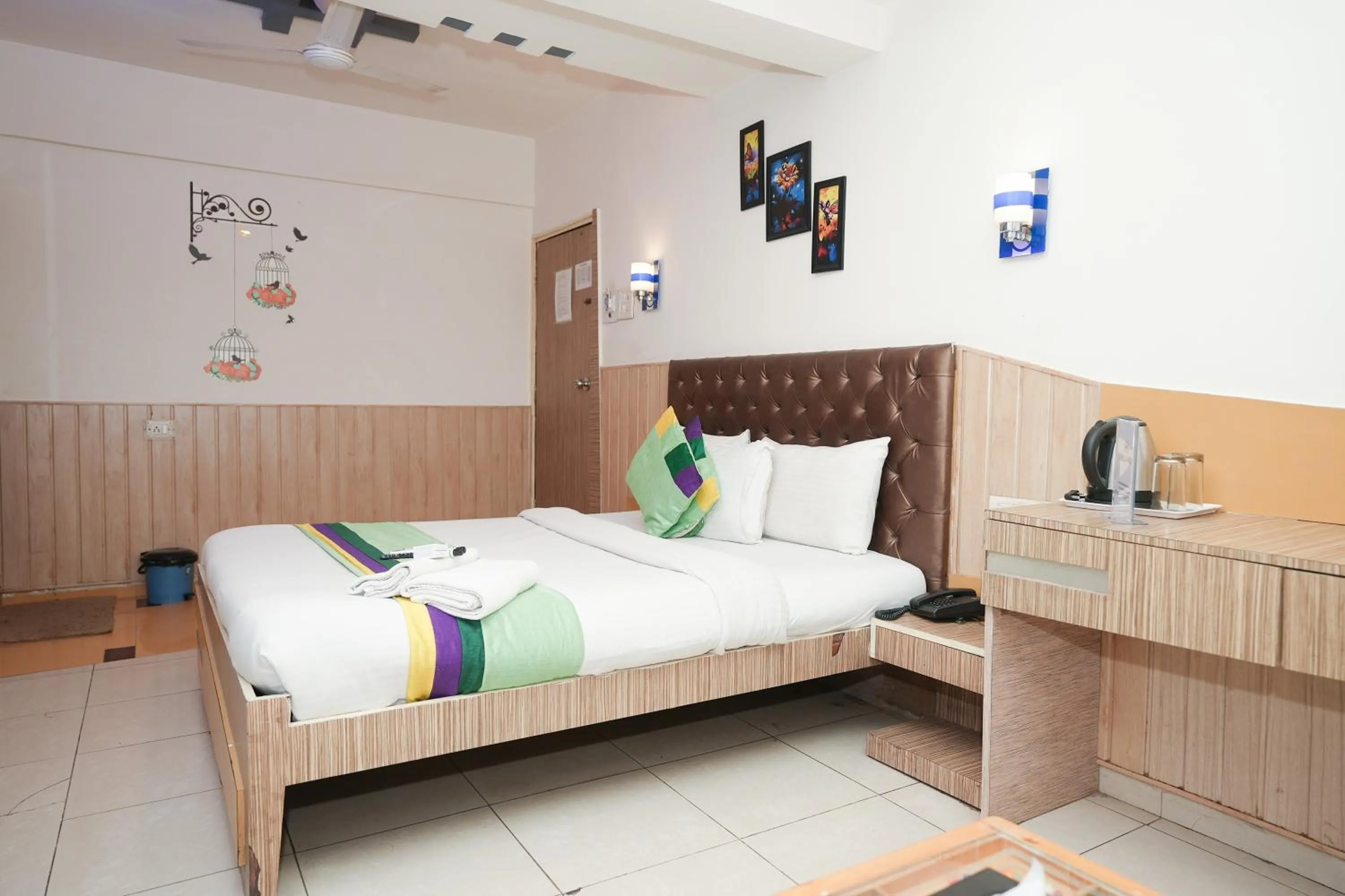 Deluxe Double Room in Hotel Neelkiran