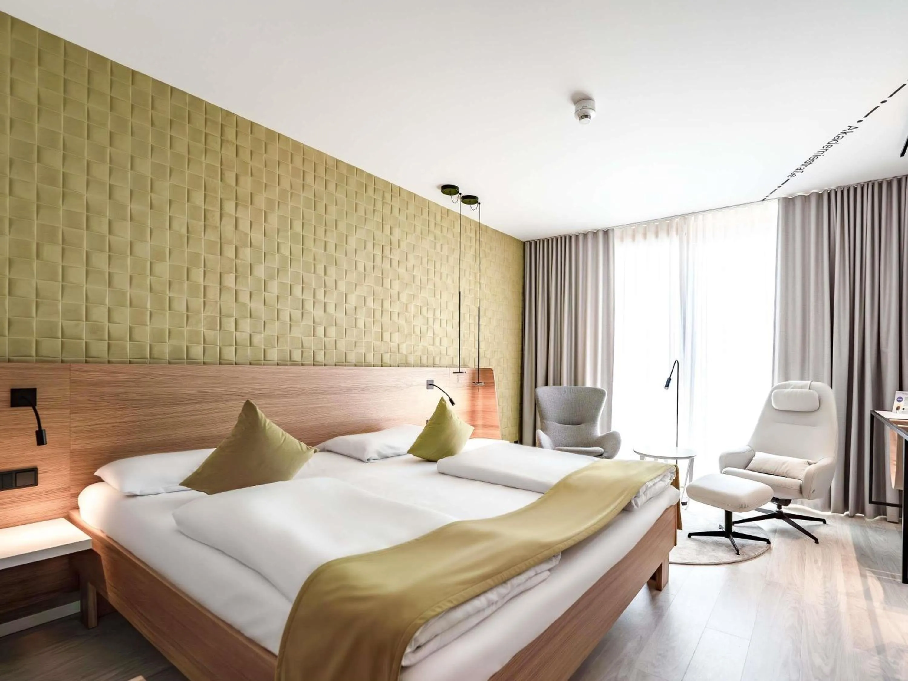 Executive Queen Room in Novotel Karlsruhe City