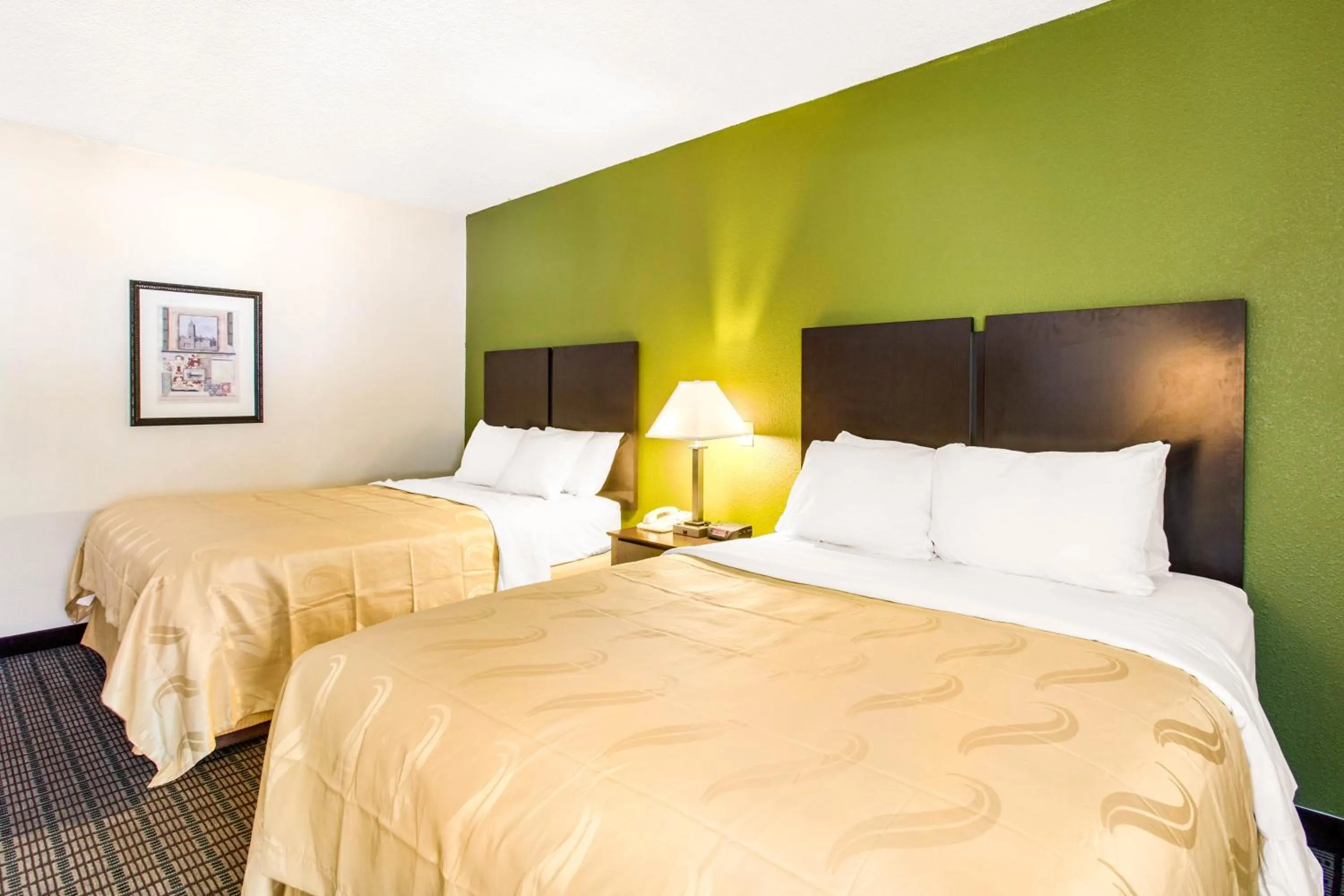 Quadruple Room with Two King Beds - Non Smoking/Exterior Hall in Quality Inn Stateline