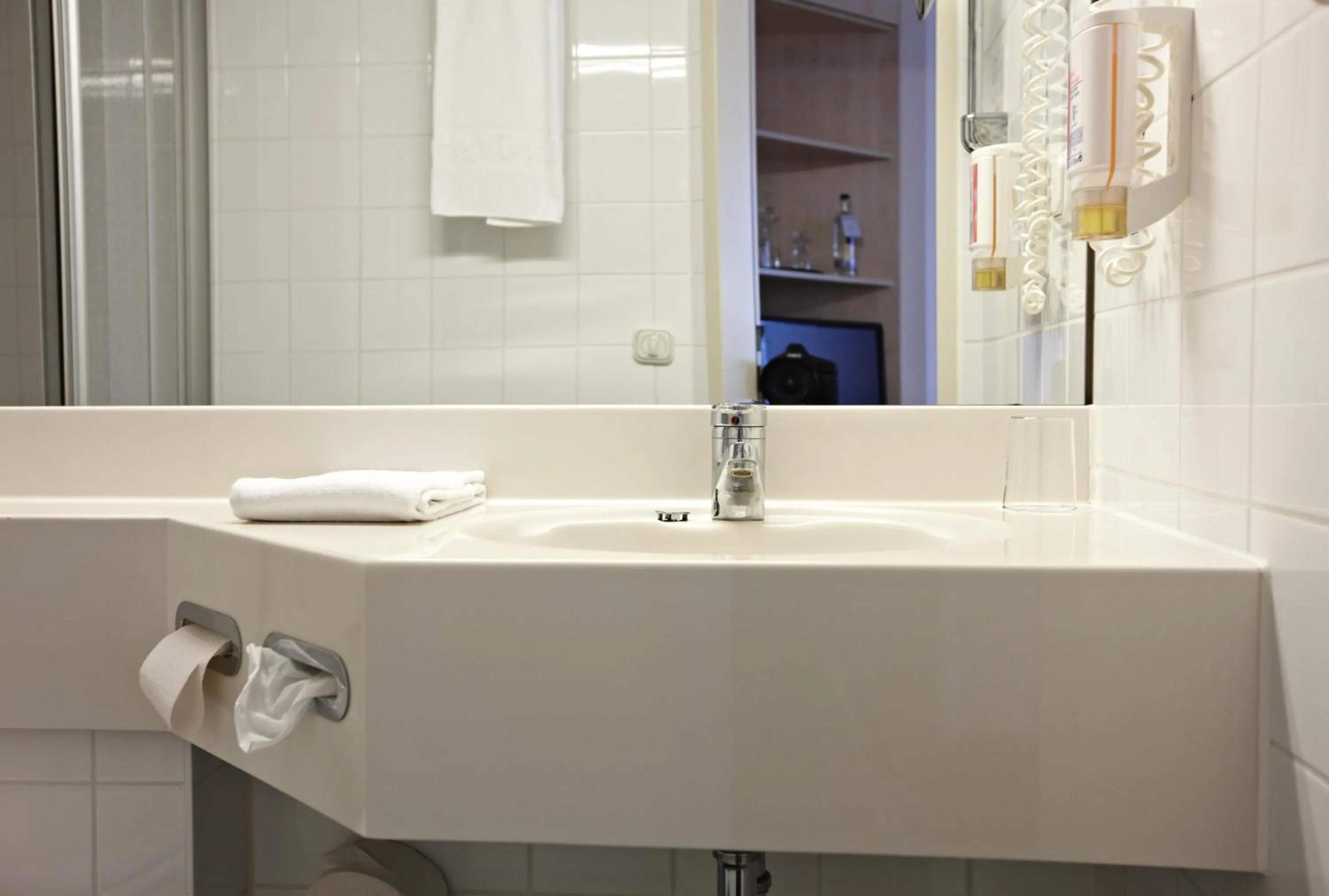 Single Room - single occupancy in IntercityHotel Schwerin