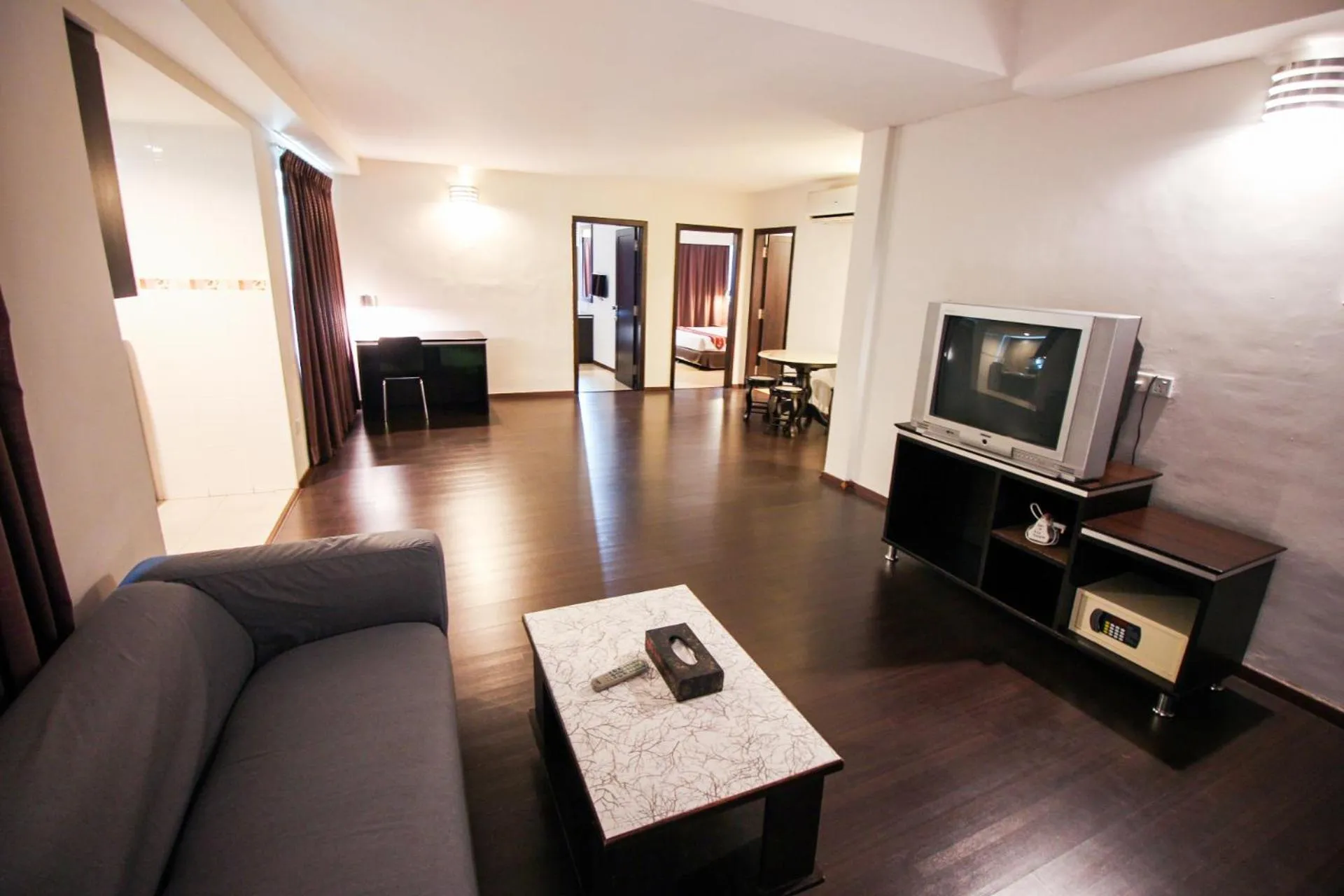 4 Bedroom Apartment in Ipoh Concept Services