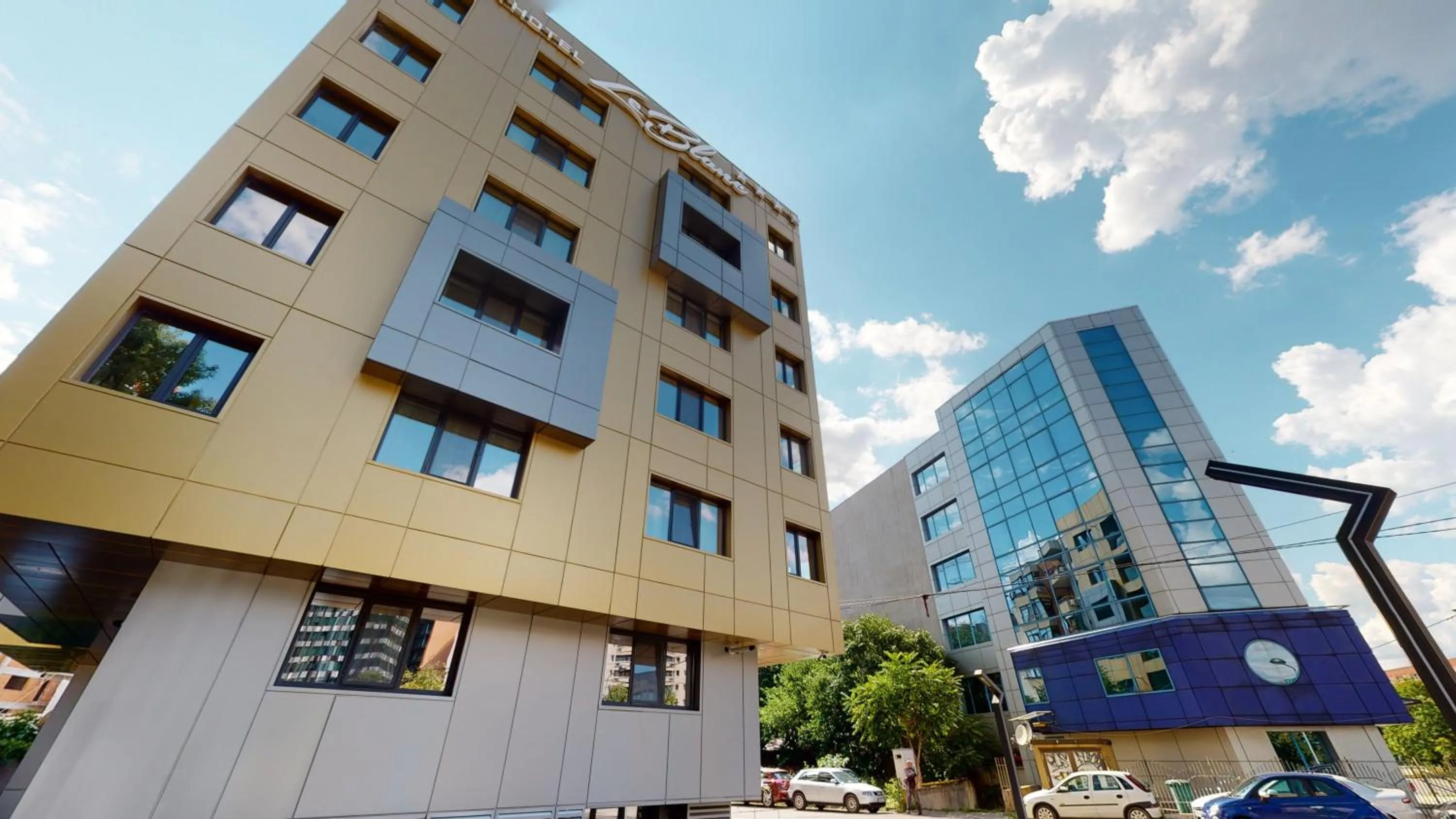 King Junior Suite with Balcony - single occupancy in Le Blanc ApartHotel