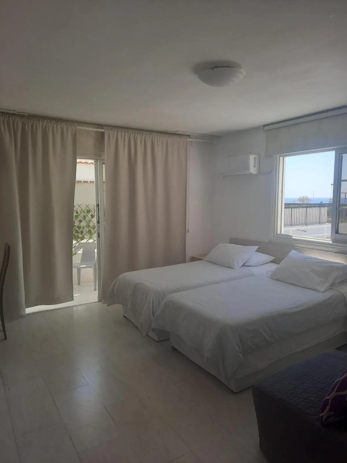 Twin Room with Sea View in Myriama Apartments