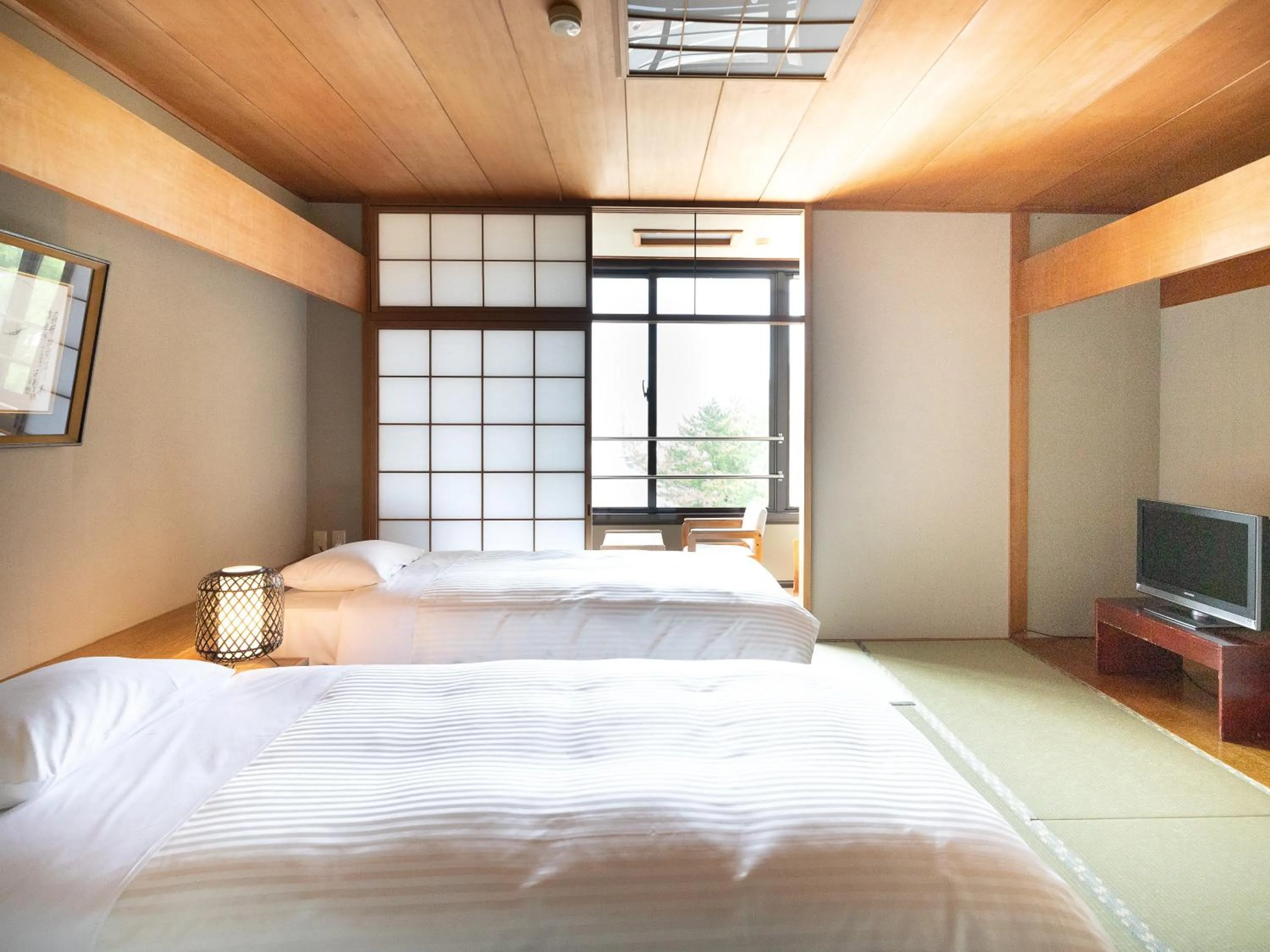 Annex Shirasuna Garden Japanese-Style Triple Room with Shared Bathroom - single occupancy in HOTEL SHIRAHAMAKAN