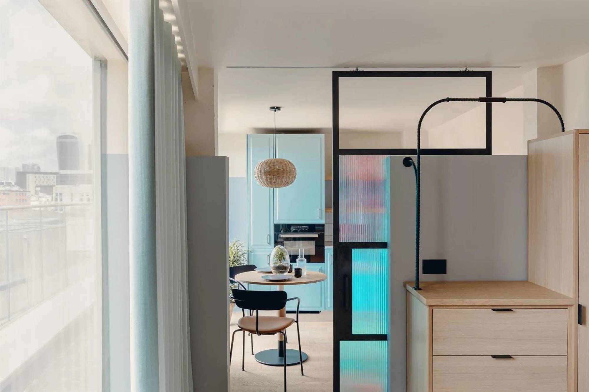 One Bedroom Open Plan Suite in Bermonds Locke, Tower Bridge