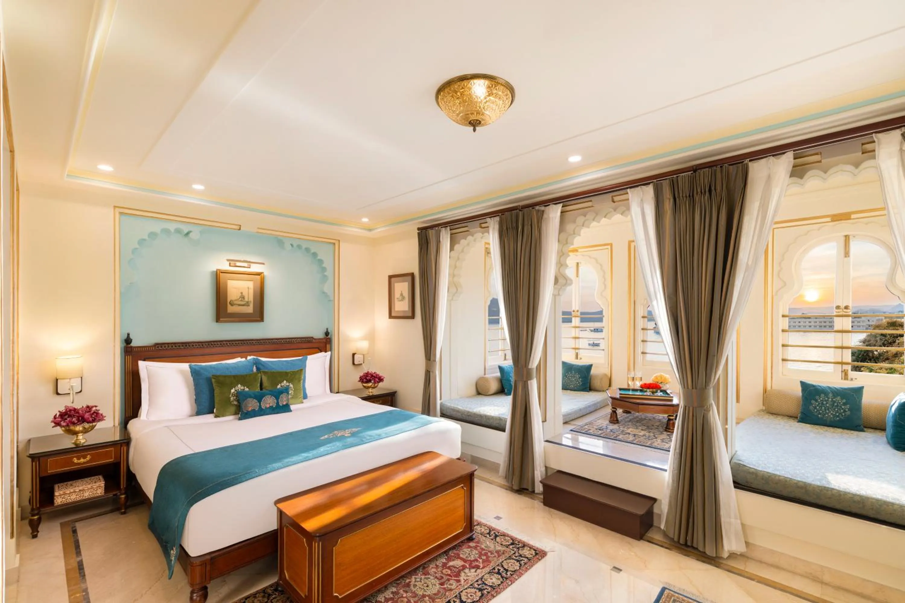 Grand Luxury Suite Lake View - single occupancy in Taj Fateh Prakash Palace Udaipur