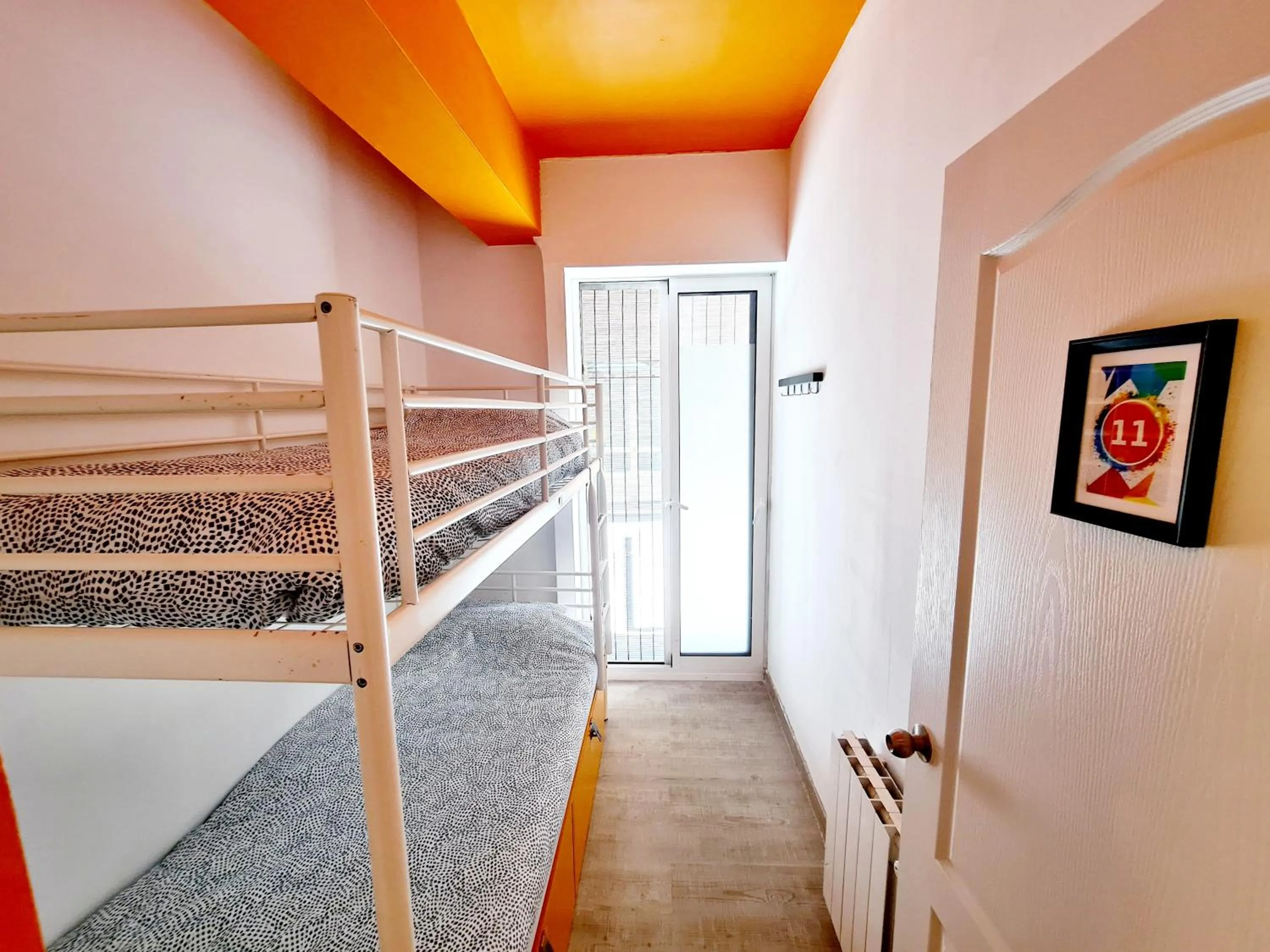 Double Room with Shared Bathroom in Arc House Gracia