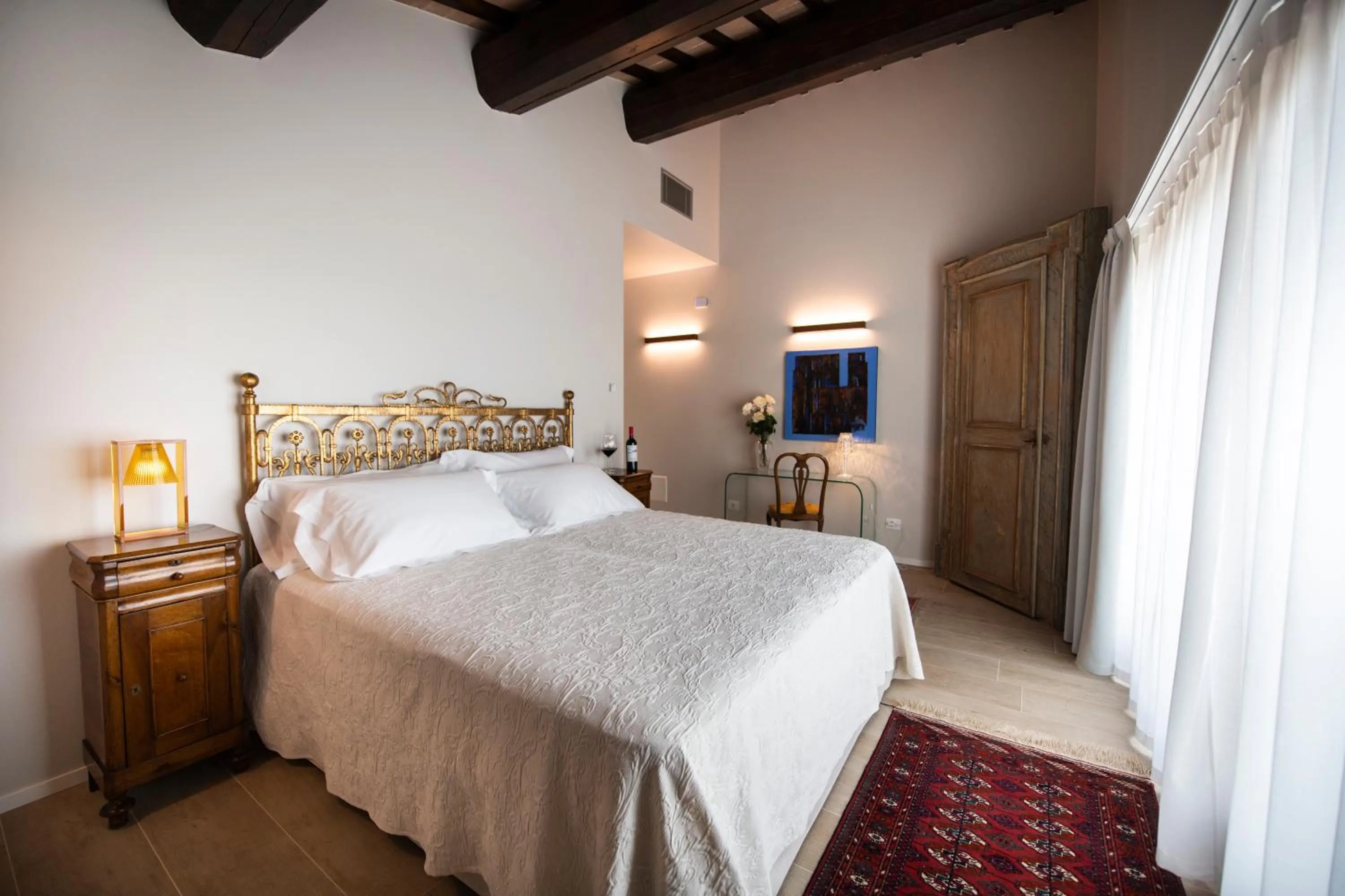 Suite with Terrace in Magari Estates Boutique Hotel