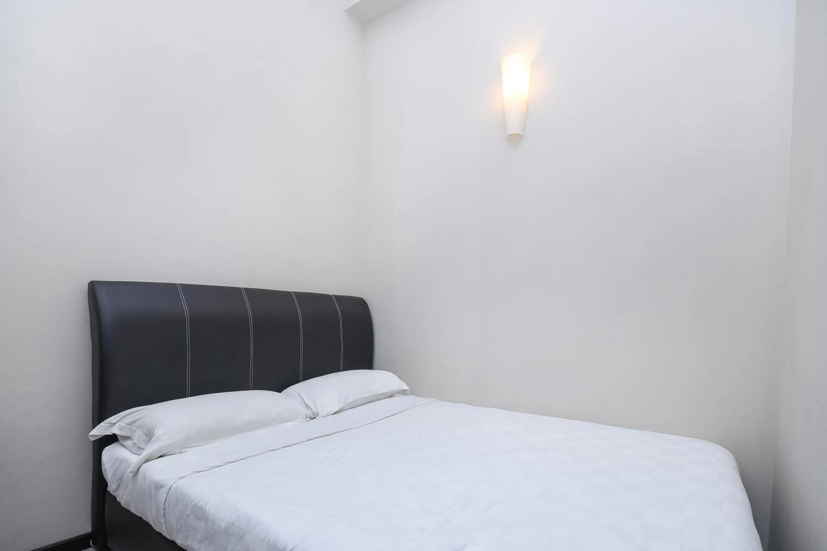 Standard Double Room - single occupancy in Hotel O Lm Residence