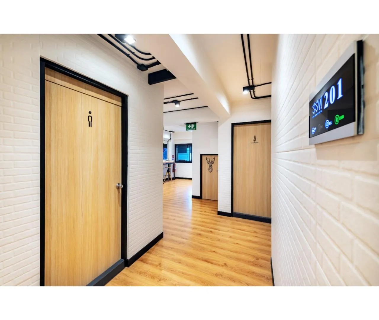 Double Room with Shared Bathroom in Siam Subway Hostel and Café