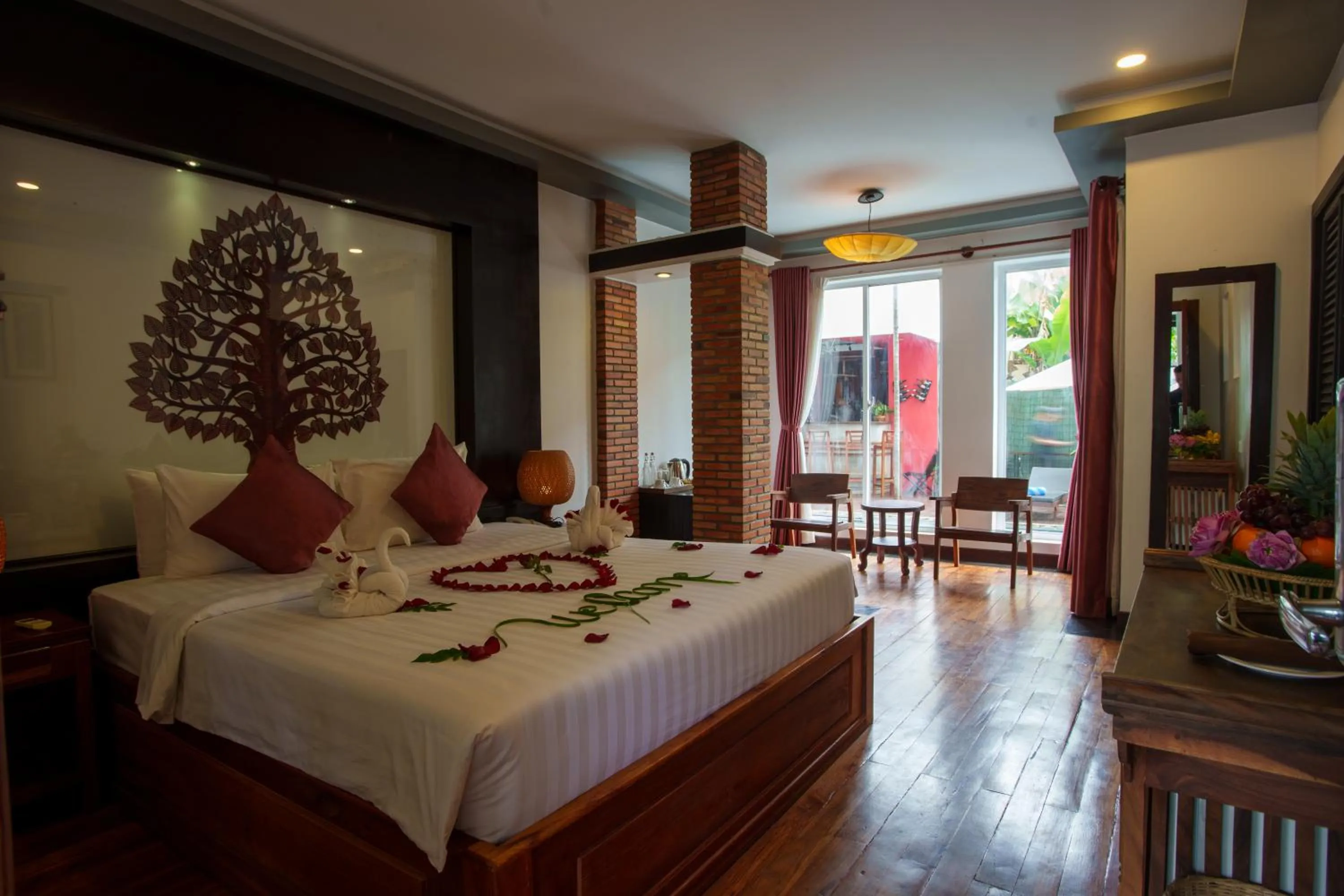 King Room with Pool View in SAKABAN Suite