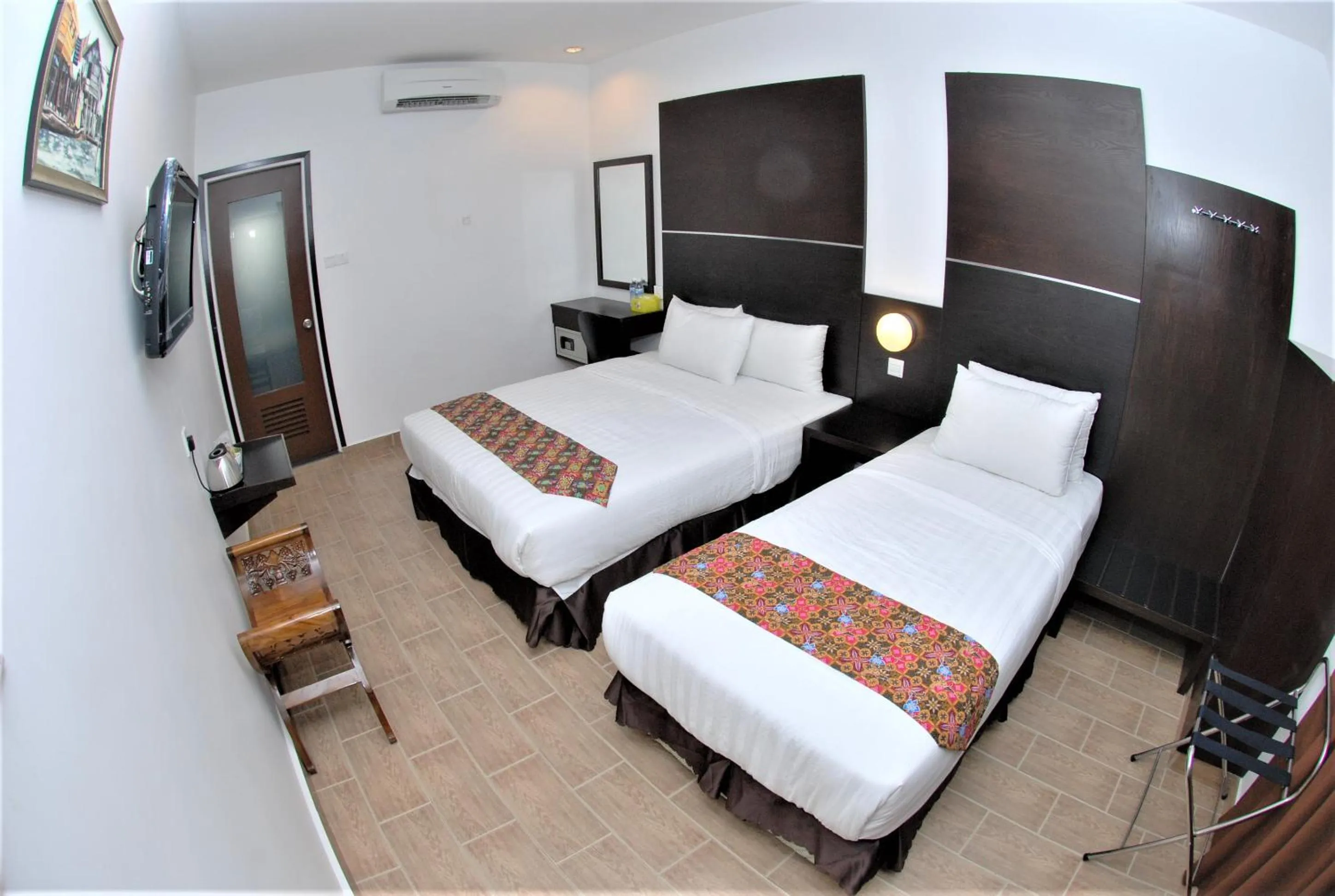 Family Room with Sea View in Sipadan Inn 2