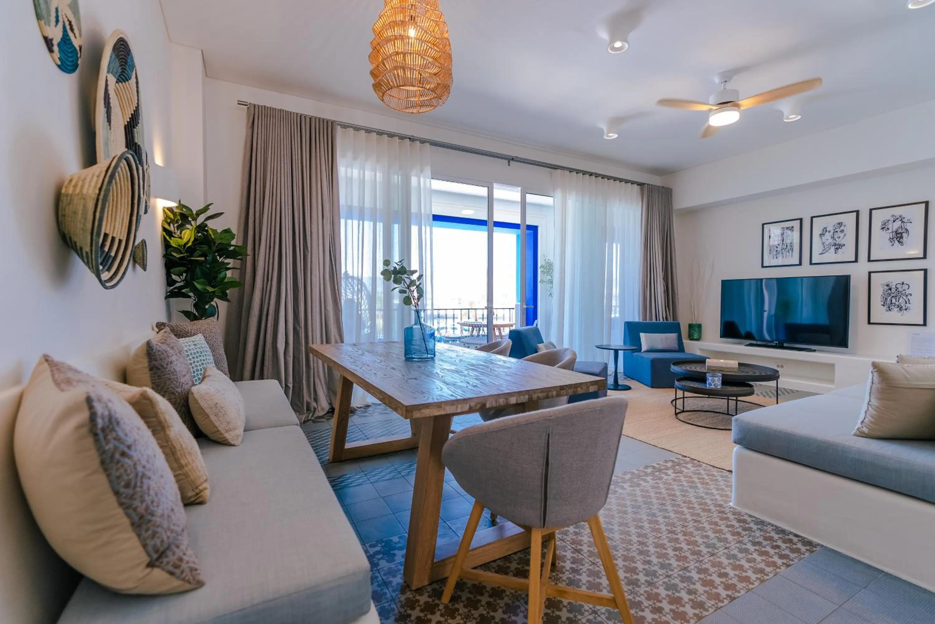 Three-Bedroom Suite in Cloud 7 Residences Ayla Aqaba