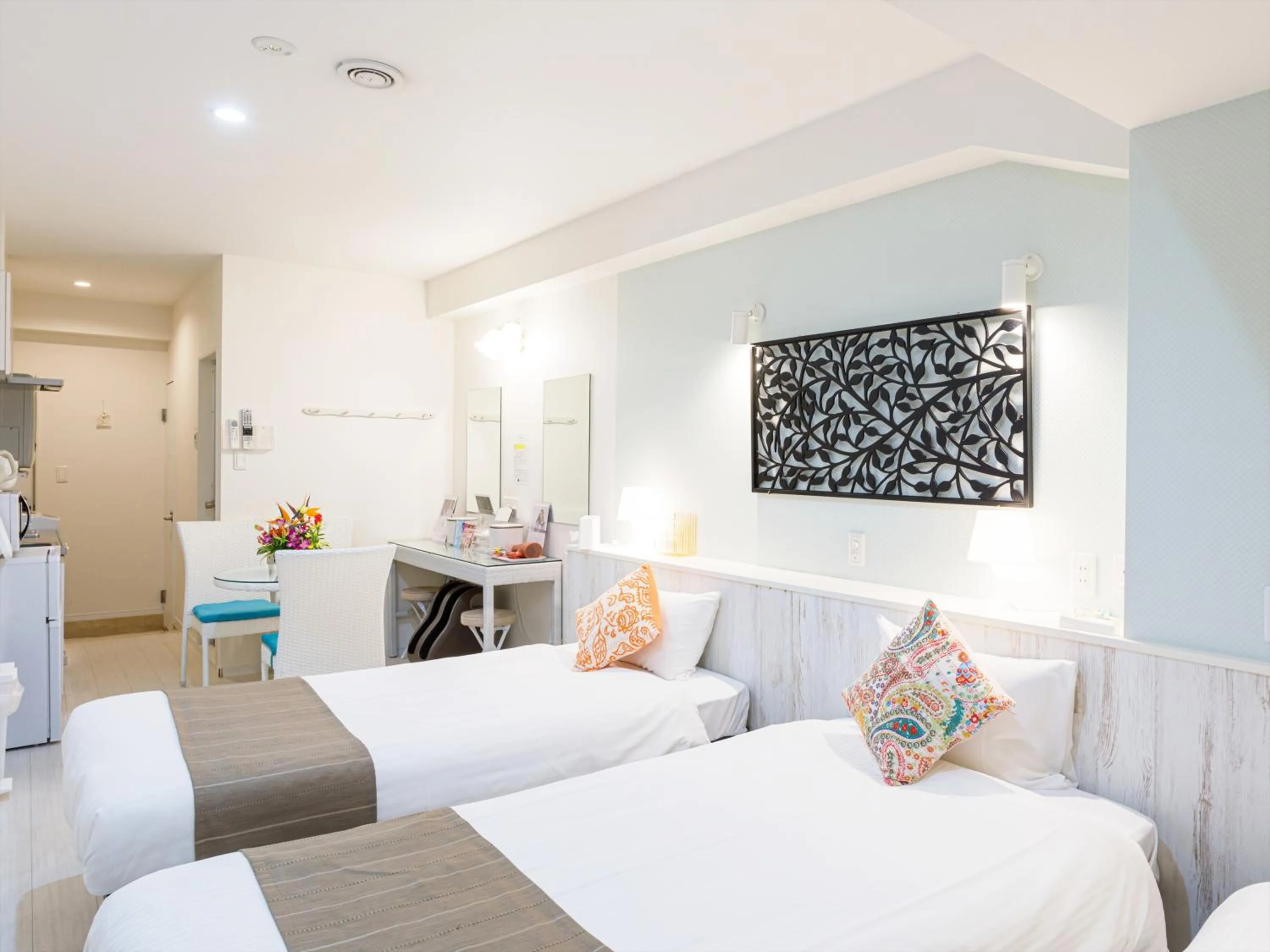 Triple Room - single occupancy in かりゆしコンドミニアムリゾート那覇スカイリビングホテル旭橋駅前