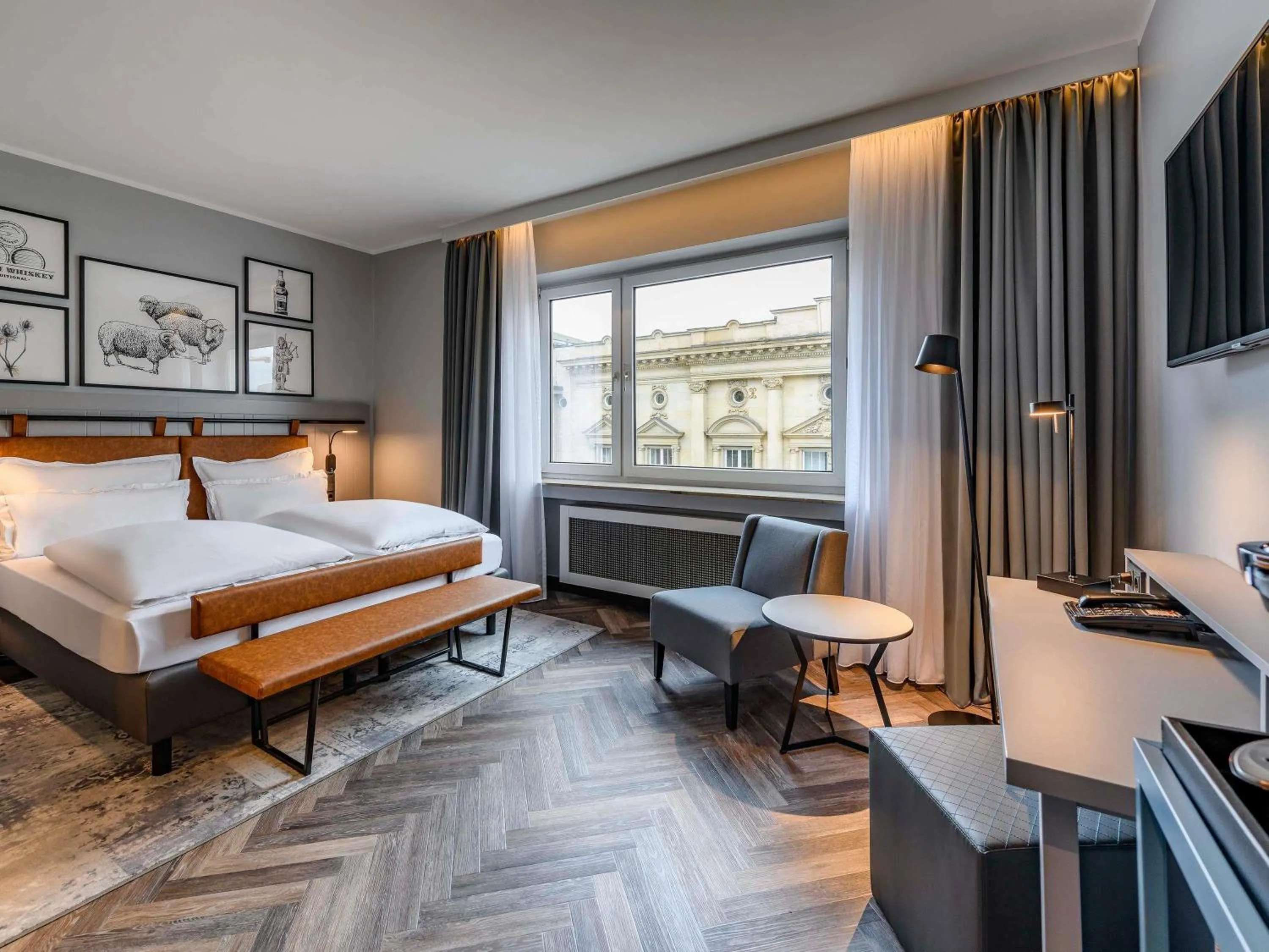 Standard Double Room in Mercure Hotel Dortmund Centrum