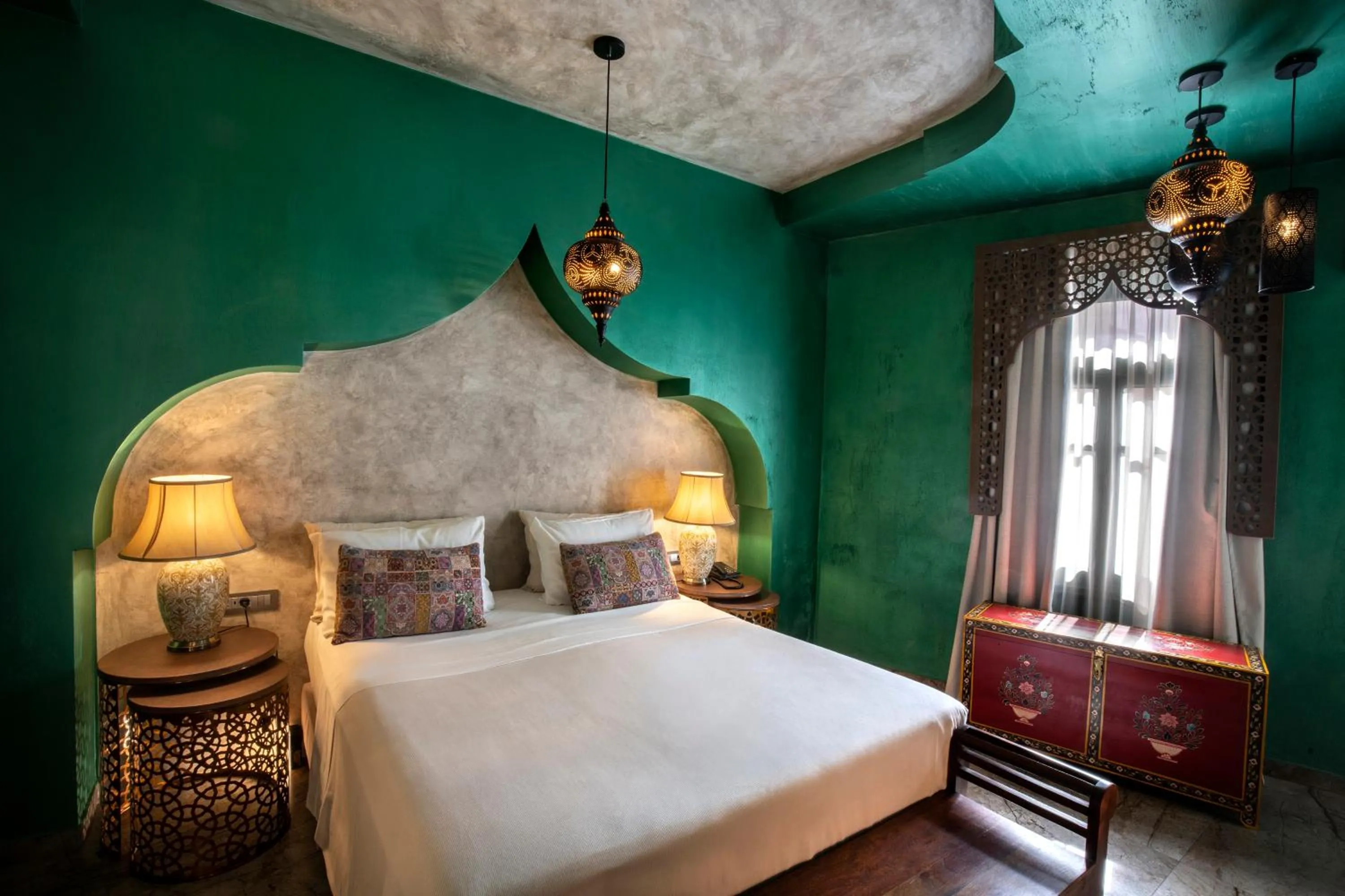 Honeymoon Suite with View in DECAN Concept Boutique Estate