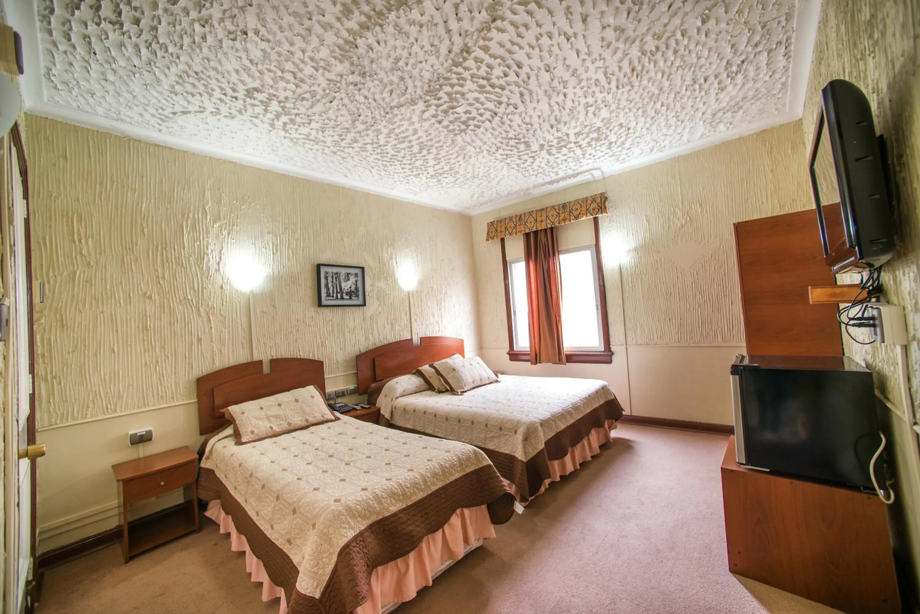 Twin Room in Hotel Sahara Inn