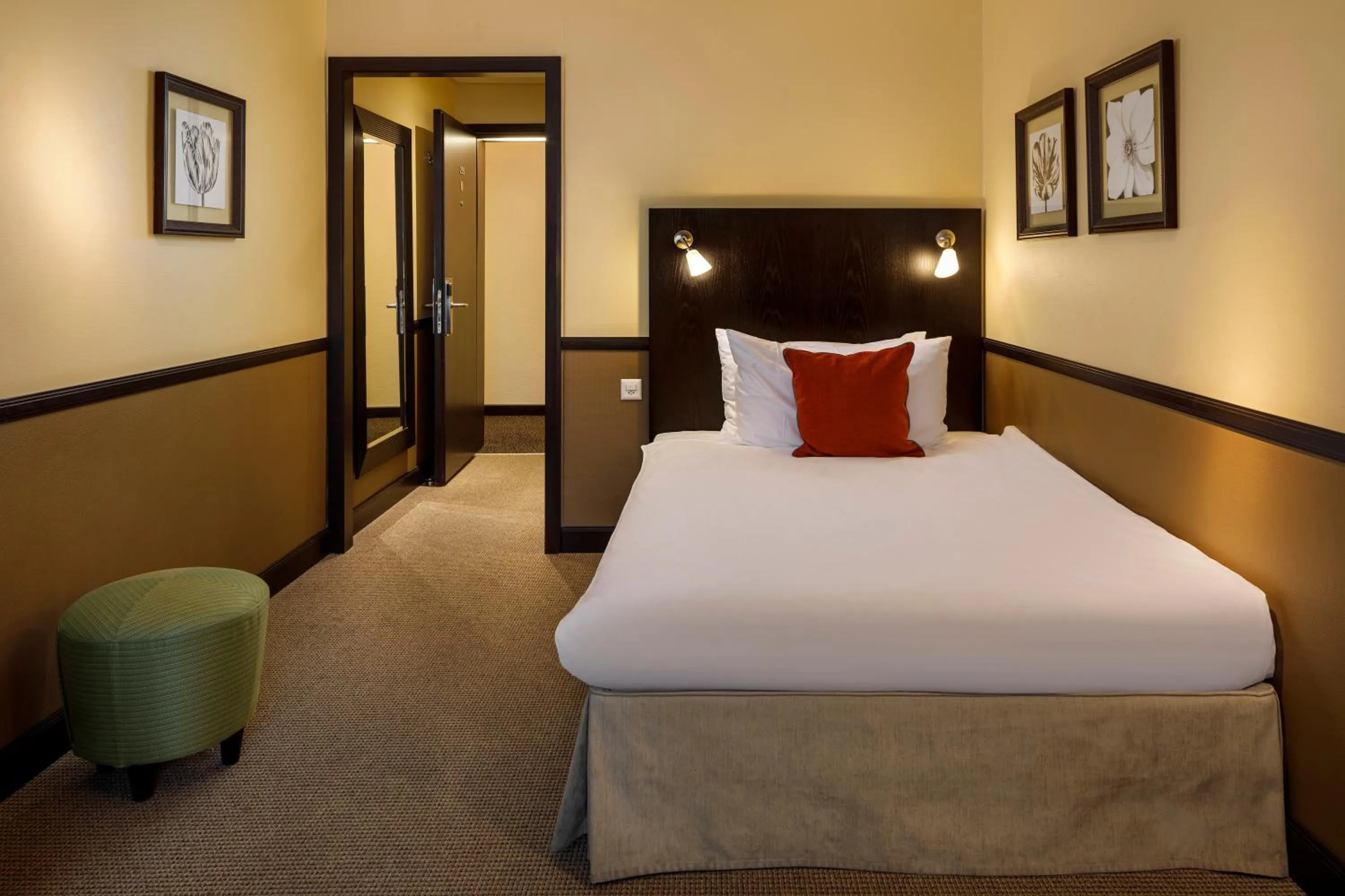 Opera Classic Plus in Opera Hotel Zürich