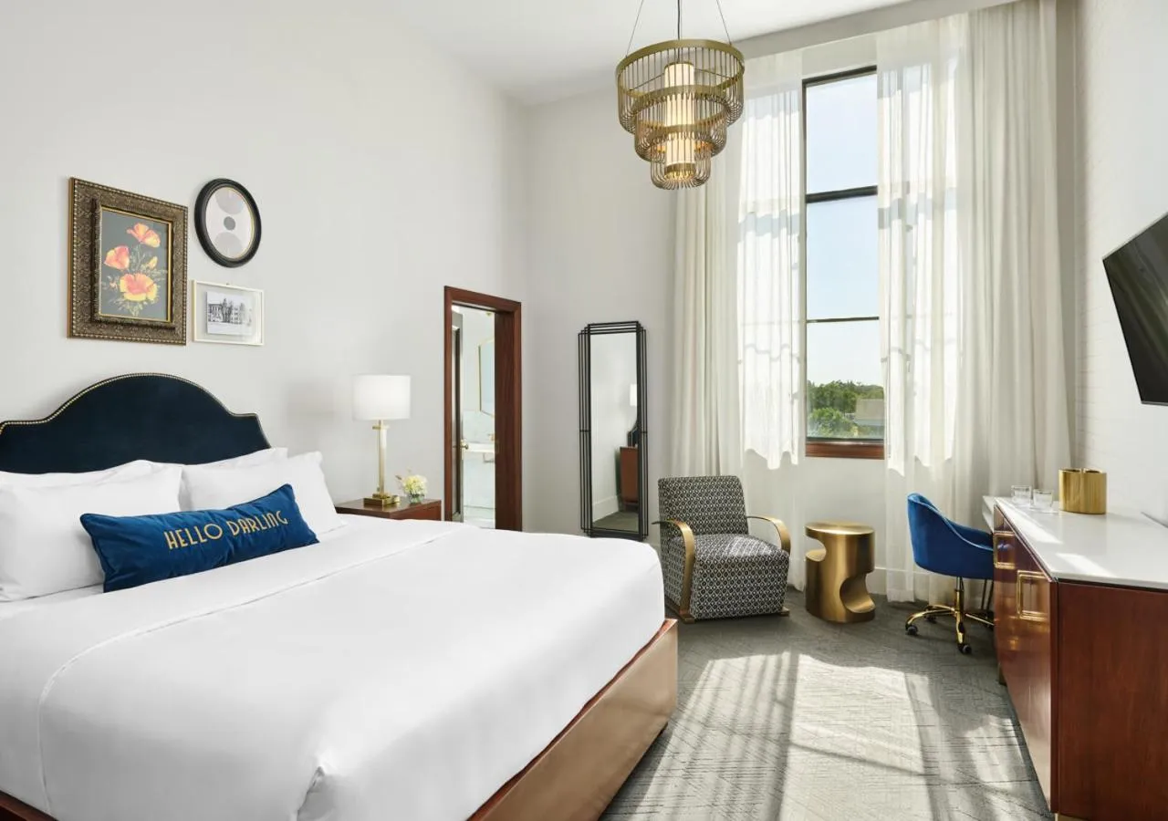 King Suite - Disability Access in The Darling