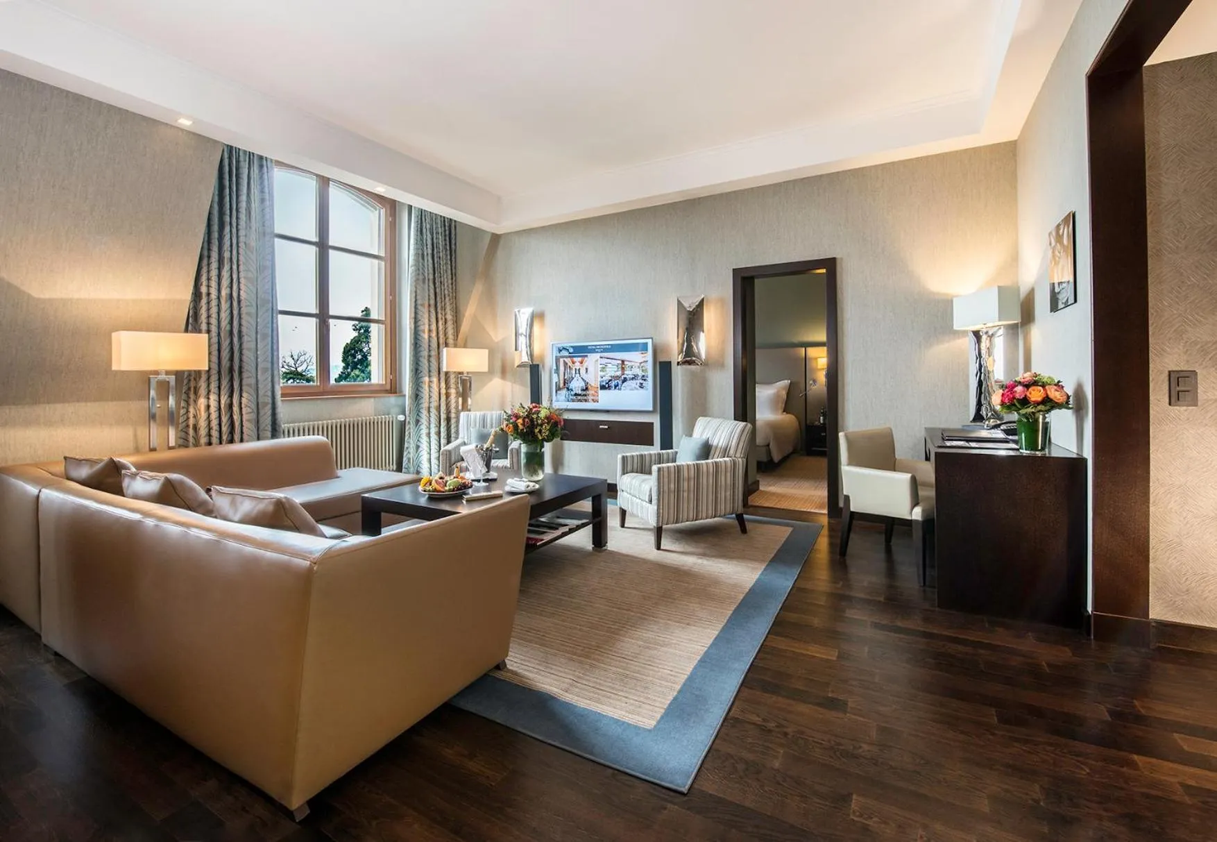 One-Bedroom Suite in Hôtel Métropole Genève