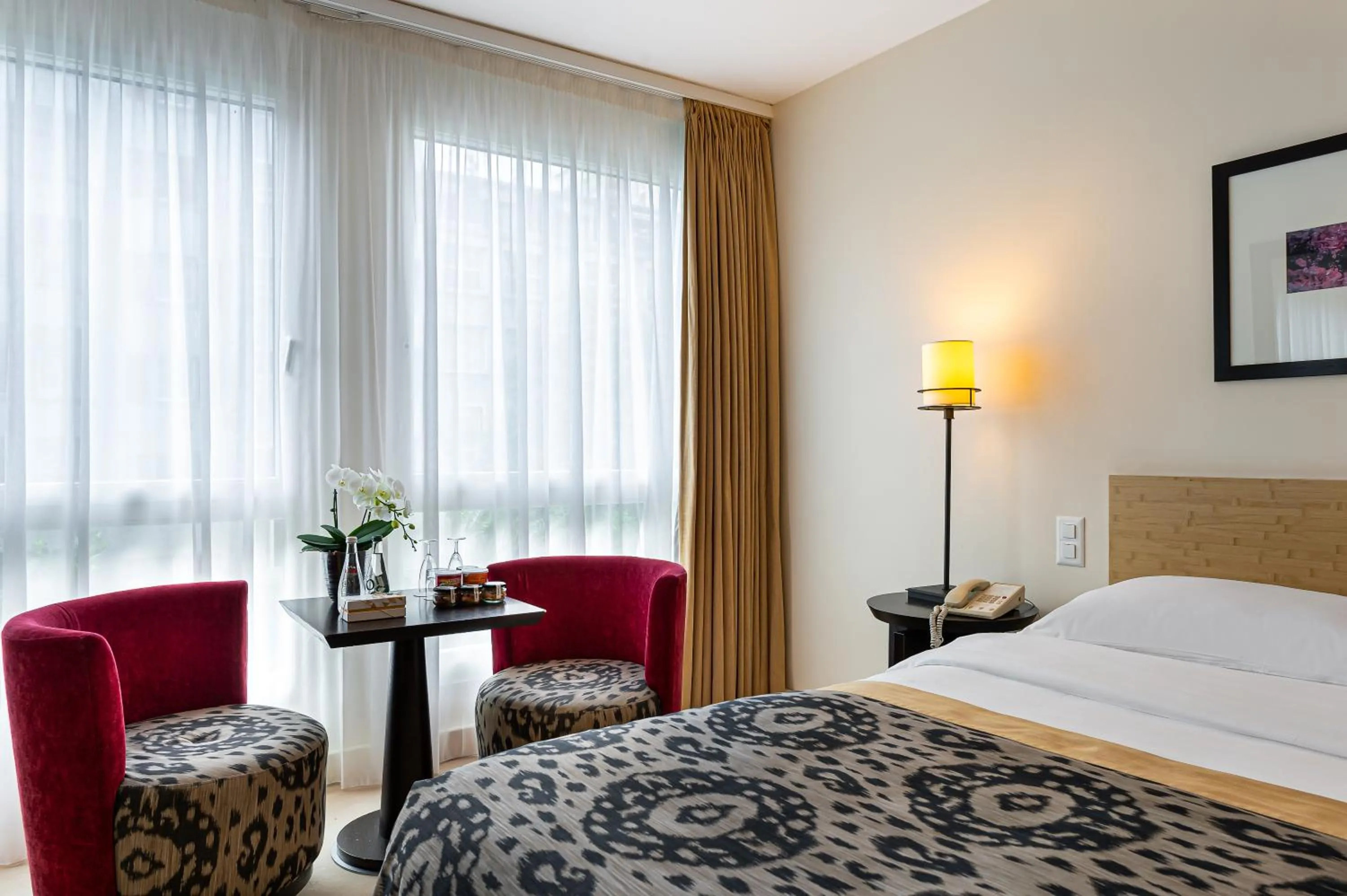 Classic Double Room in Jade Manotel