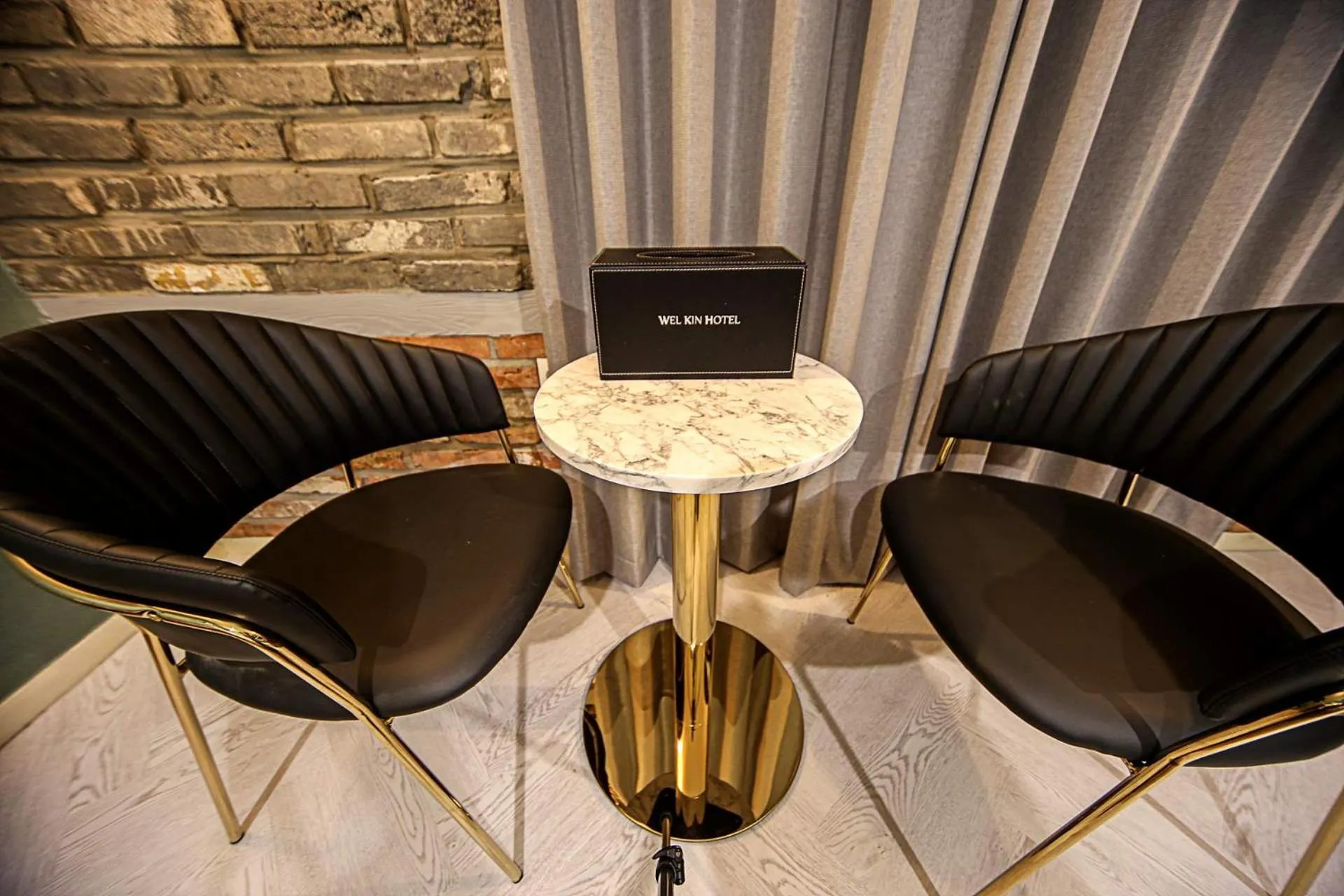 Deluxe Double Room with Bath in Welkin Hotel