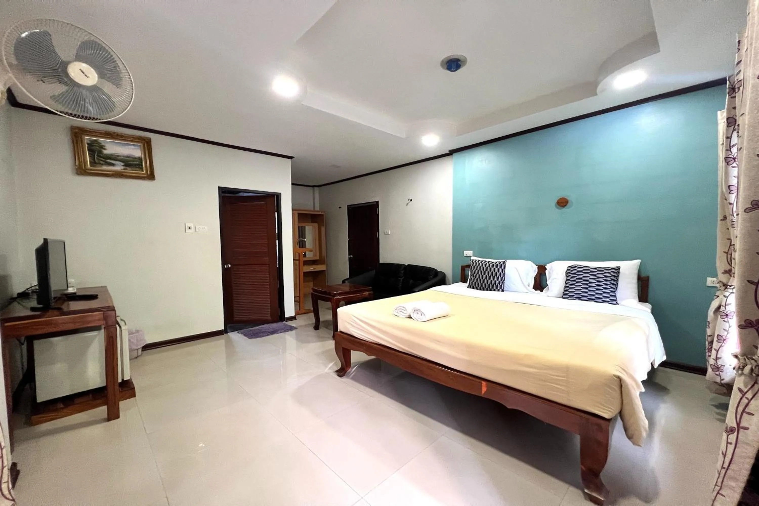 Deluxe Double Room in Saithong Resort