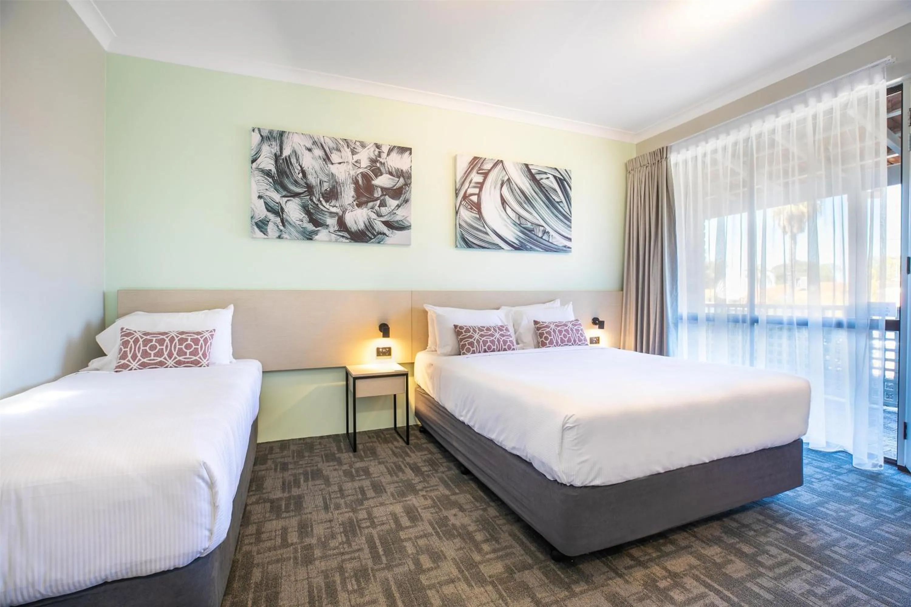 Studio Queen and Single  in Nightcap at Wanneroo Tavern