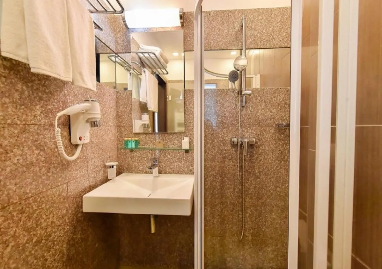 Standard Twin Room in Hotel Scapino