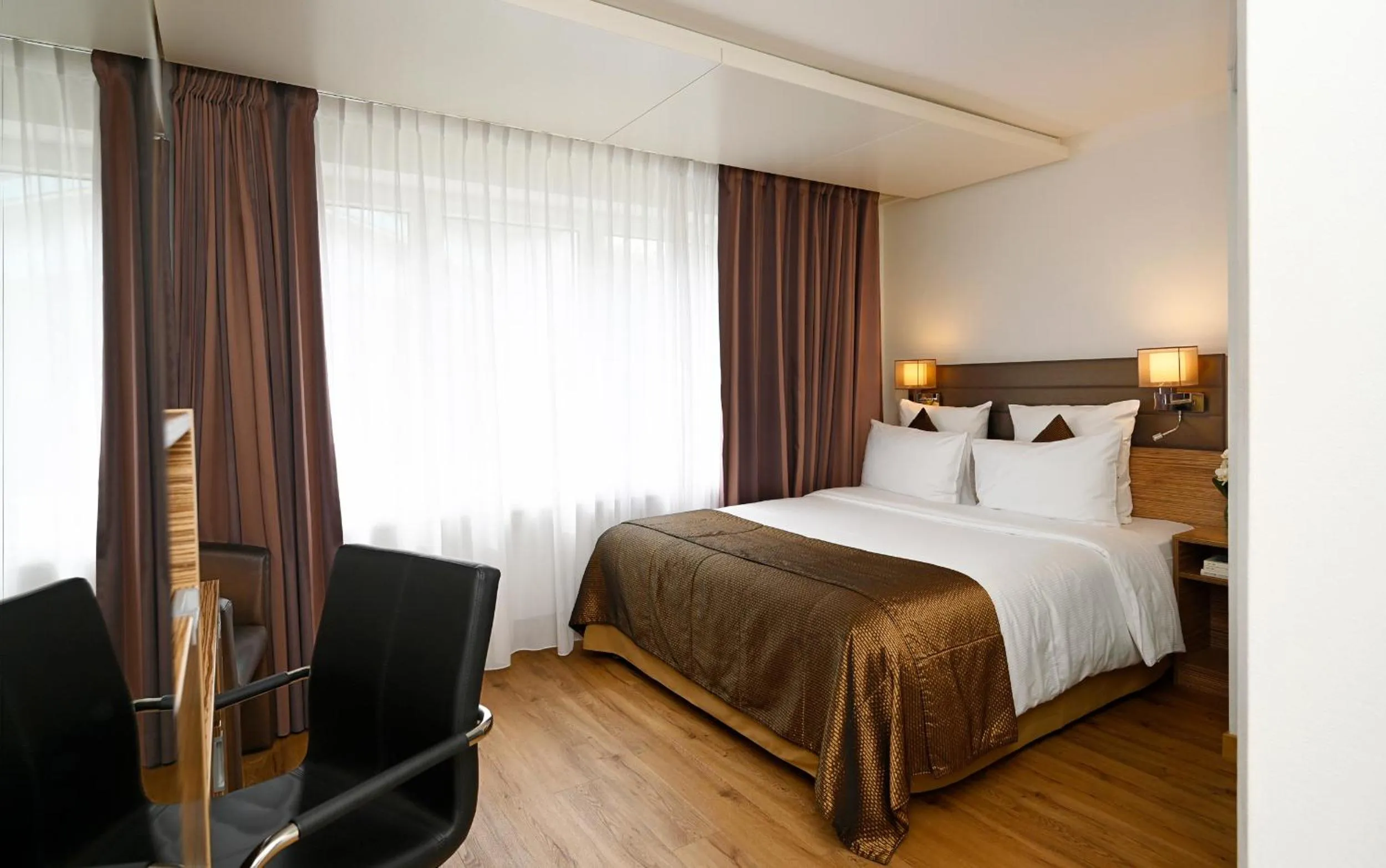 Queen Room in Hotel Stoller