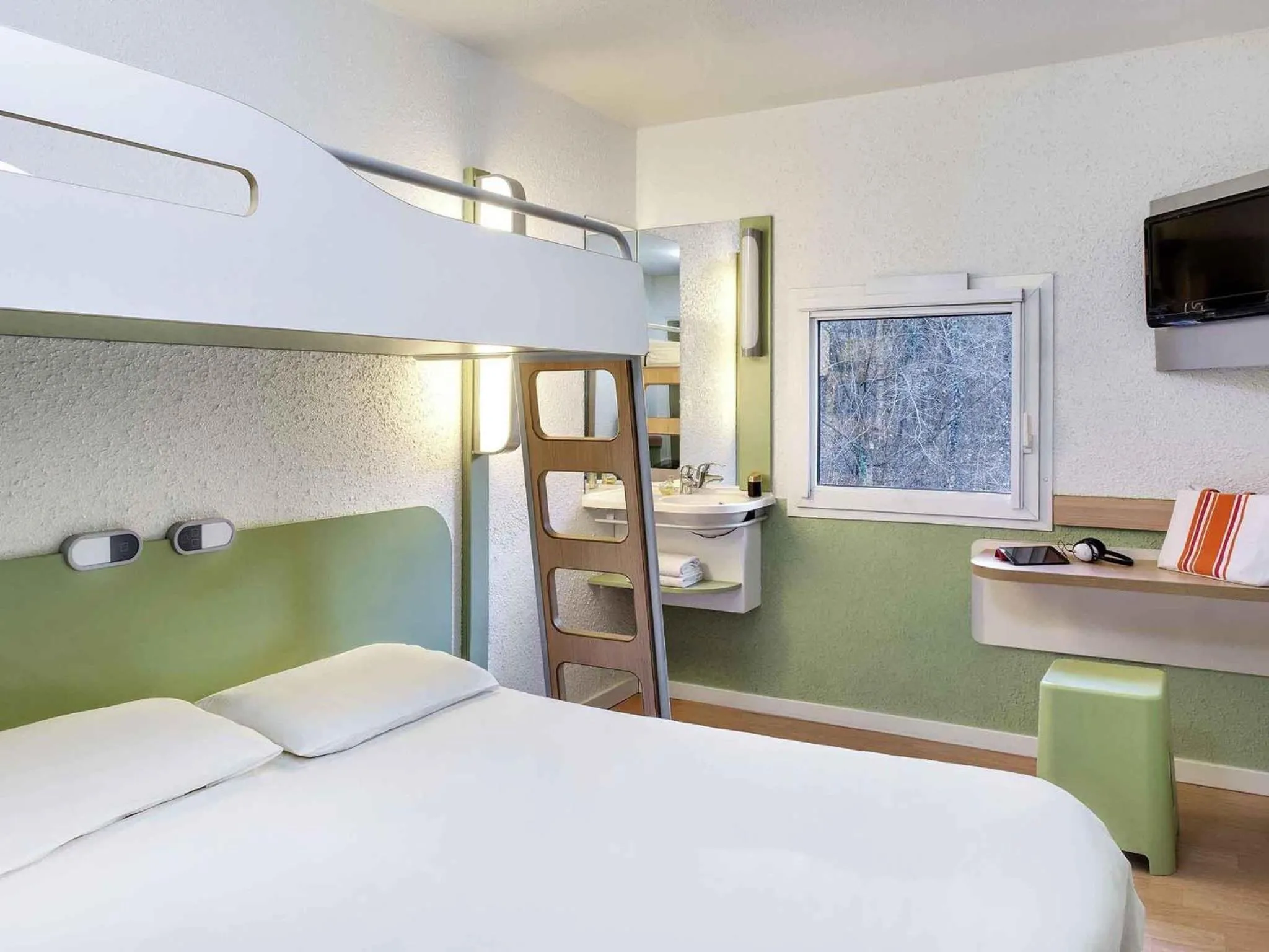 Triple Room in Hotel Ibis Budget Vichy