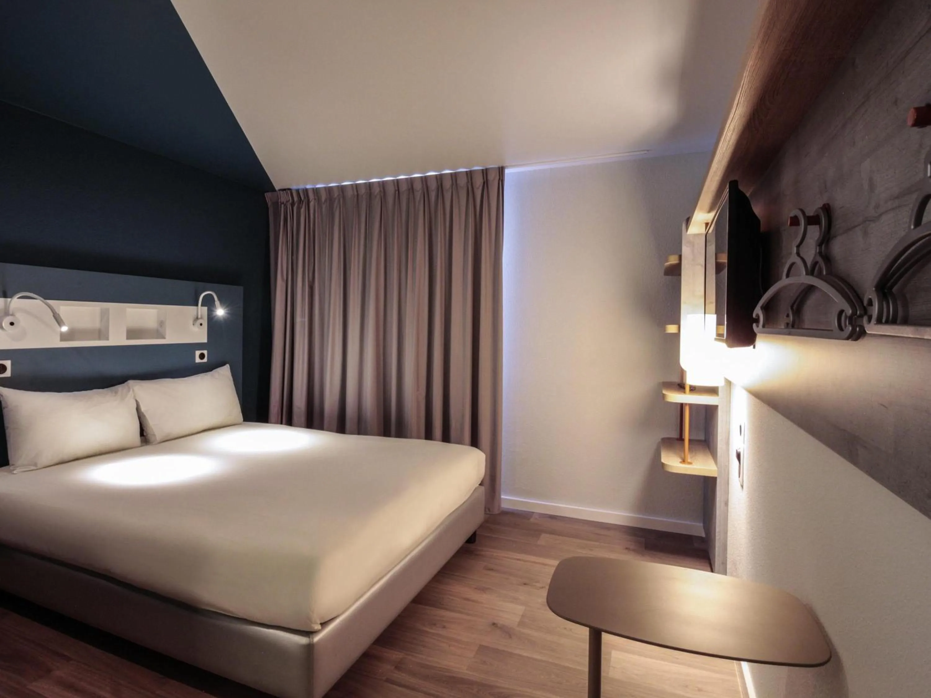 Standard Double Room with Retractable Bed in ibis budget Rouen Centre Rive Gauche