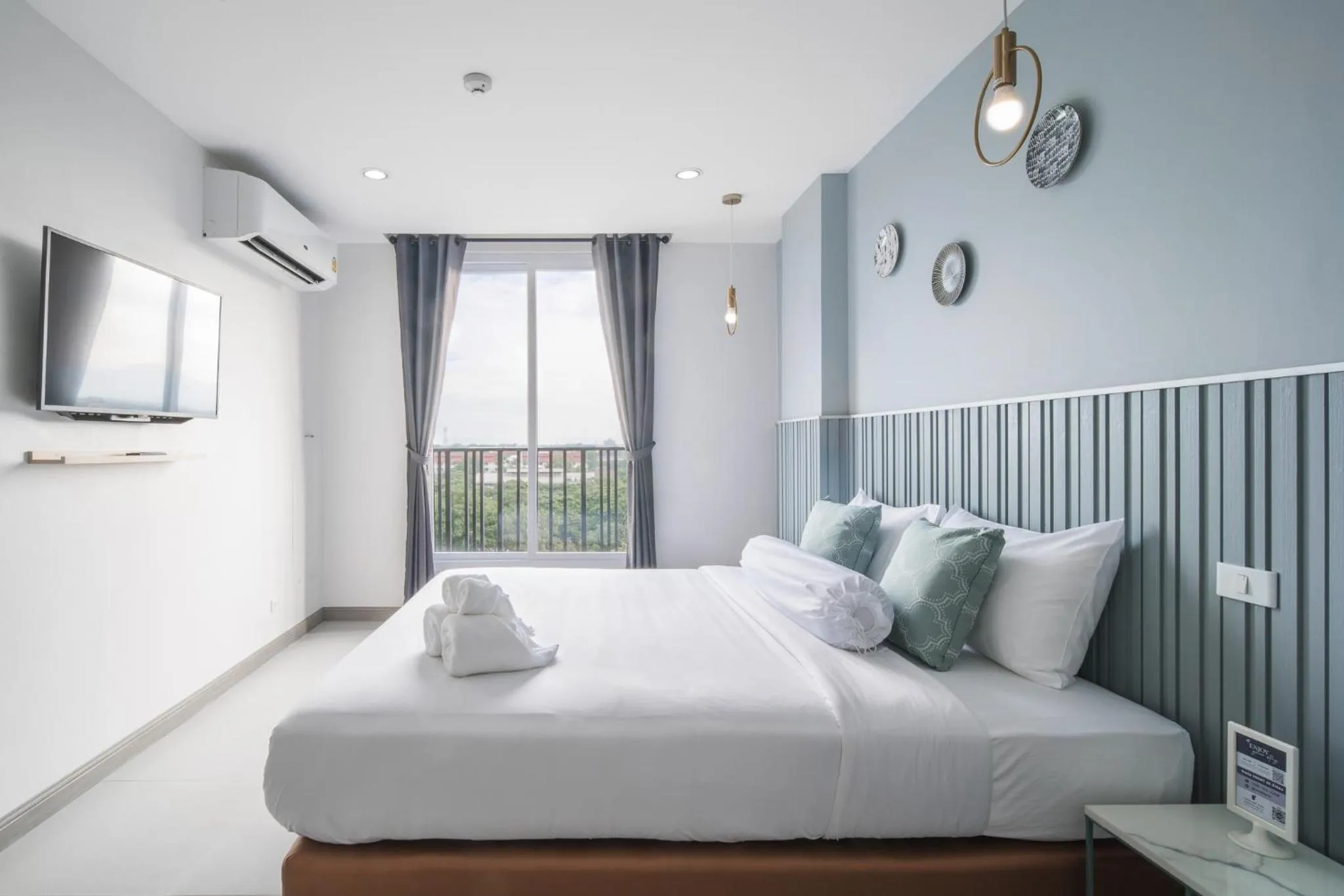 Standard King Room in Tree Tara hotel