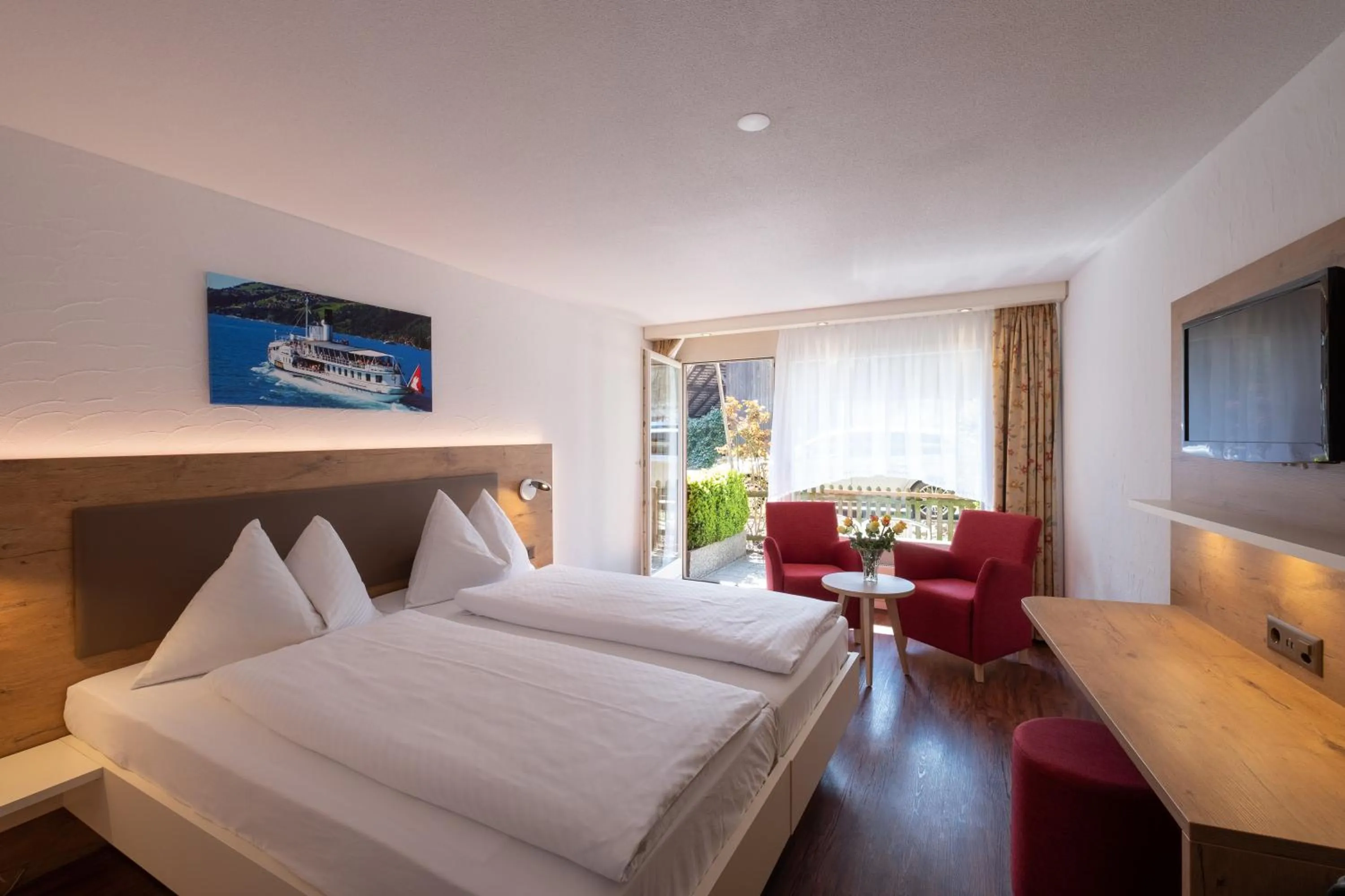 Superior Double Room with Balcony in Hotel Chalet Swiss