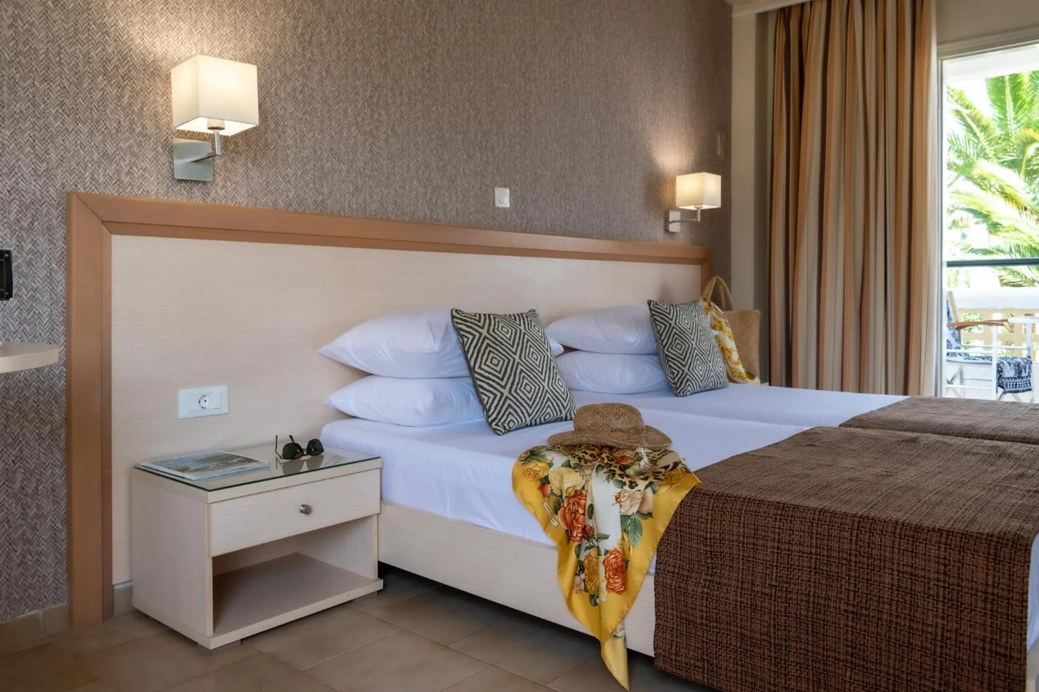Superior Twin Room with Garden View in Dedalos Hotel