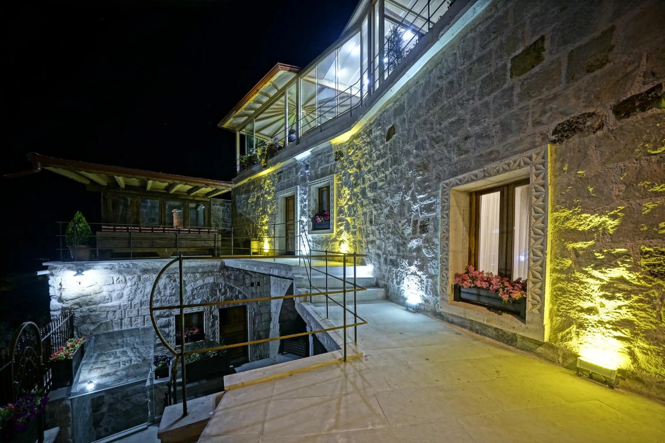 Deluxe Double Room in Vigneron Cave Hotel