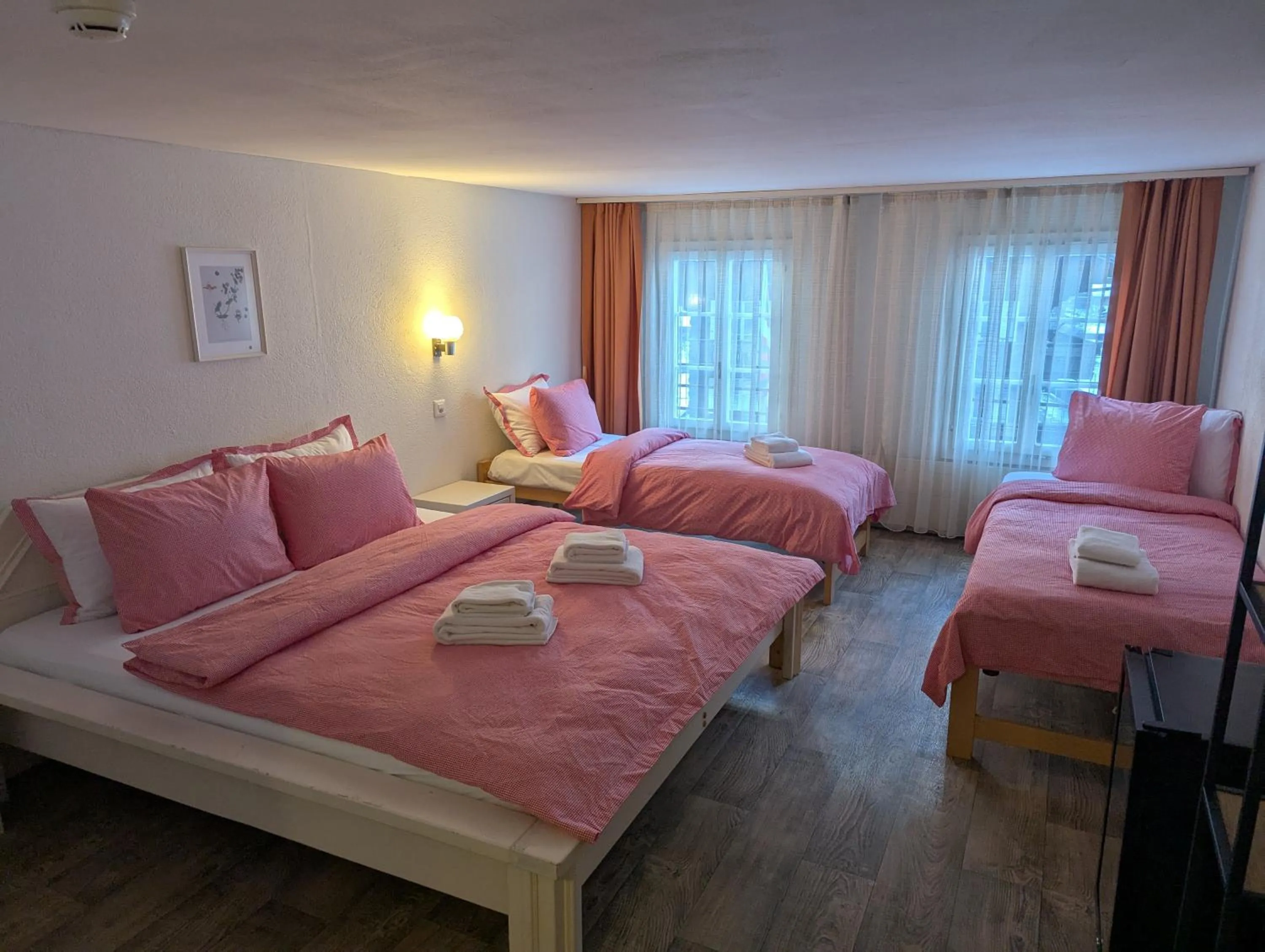 Quadruple Room in Hotel Schützen Lauterbrunnen
