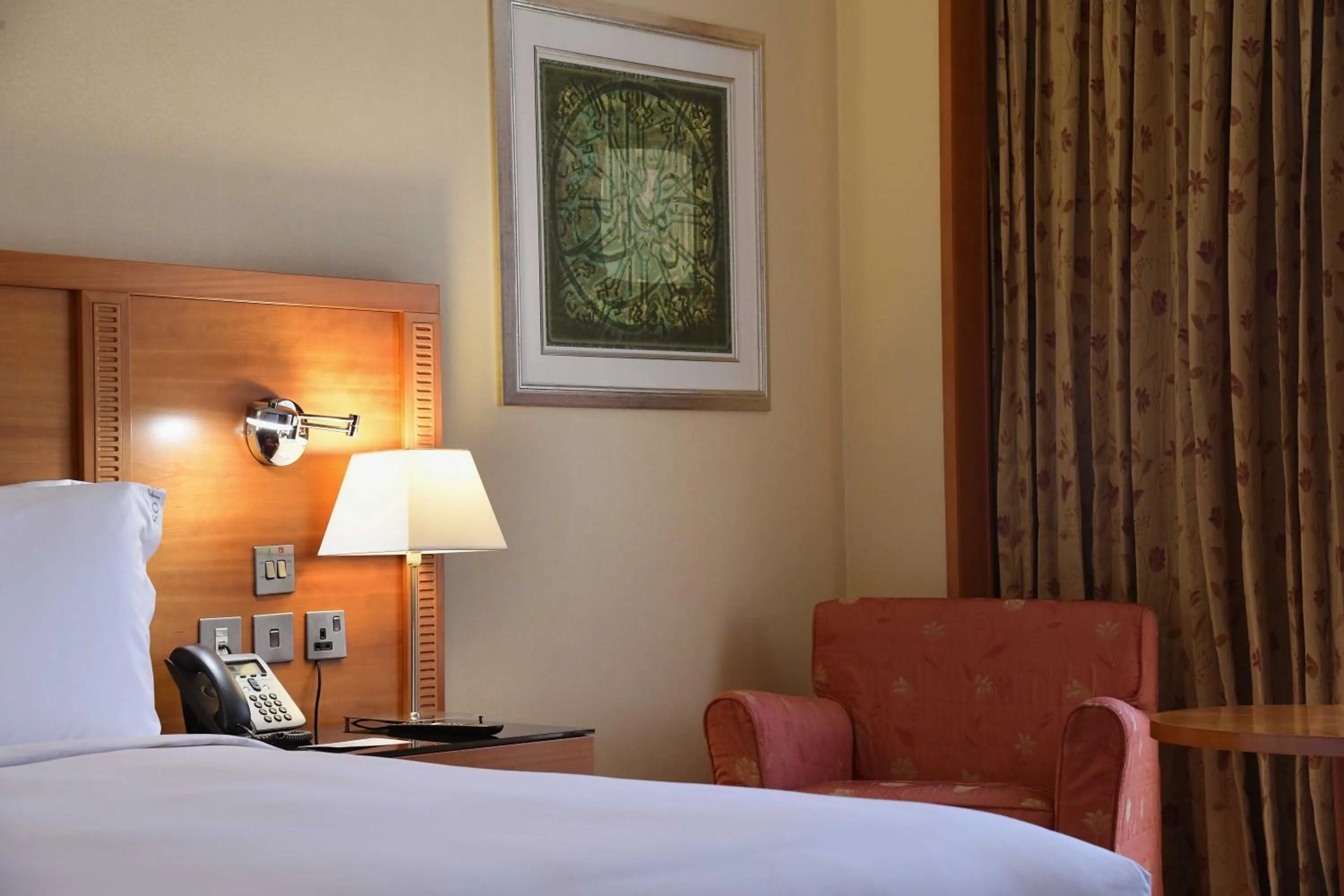 Premium King Room with Sea View - Smoking in Holiday Inn - Suites Kuwait Salmiya by IHG