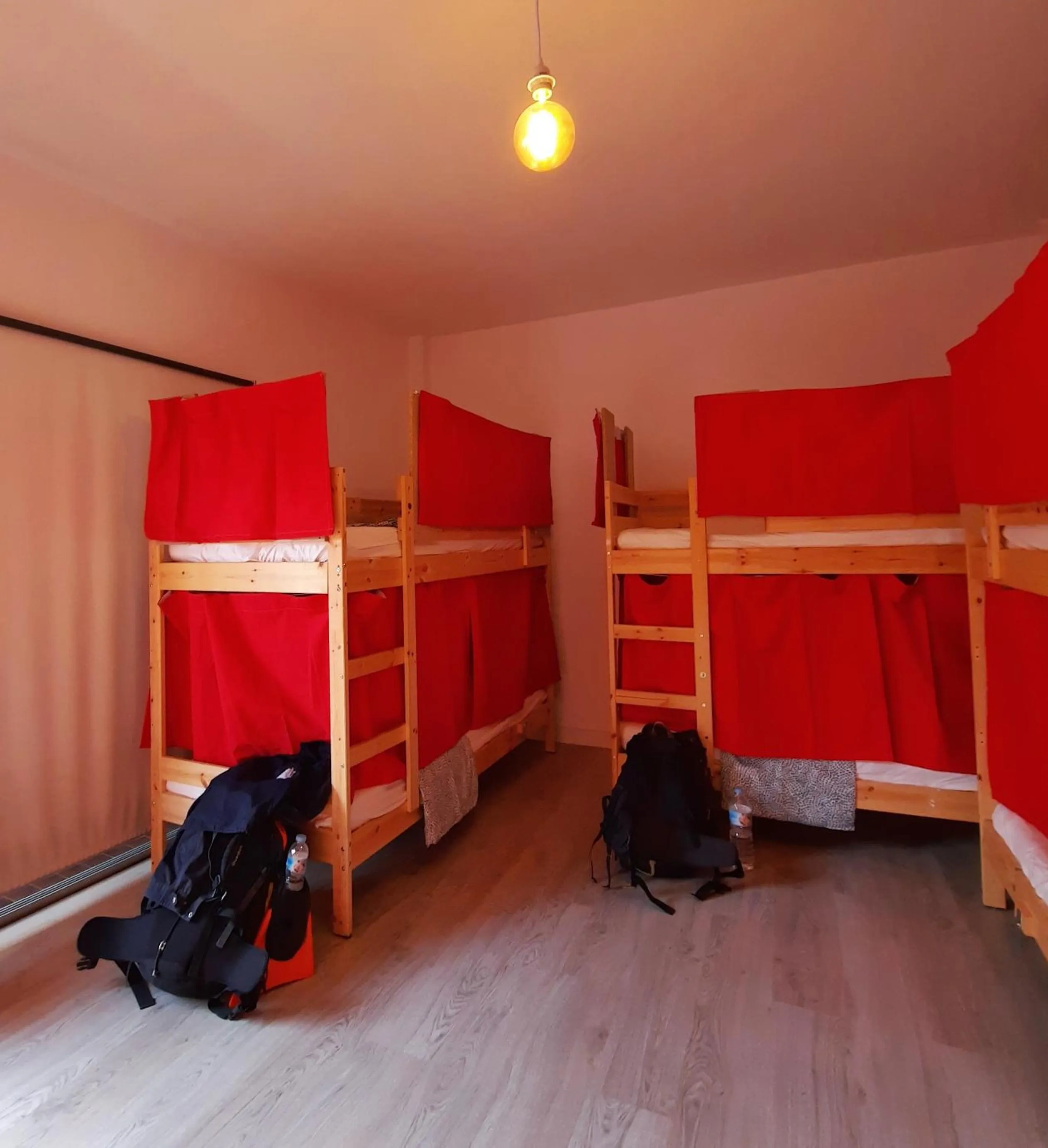 Bed in 8-Bed Mixed Dormitory Room in Aguere Nest Hostel